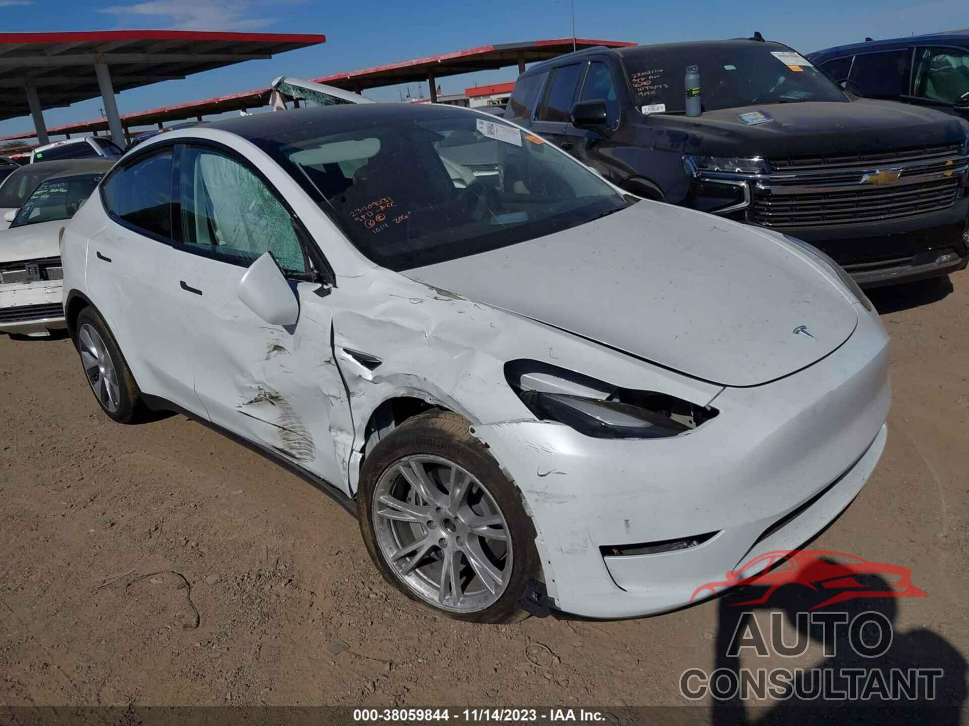 TESLA MODEL Y 2023 - 7SAYGAEE3PF687966