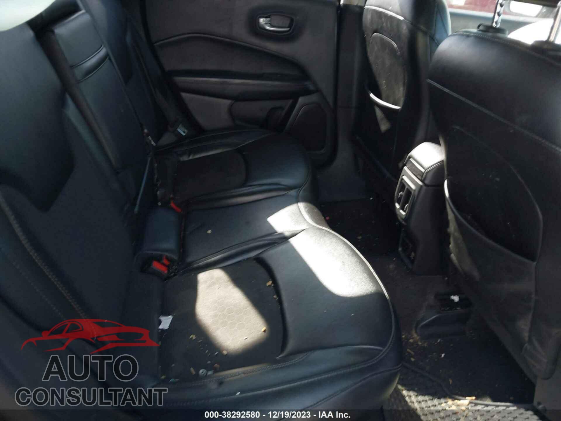 JEEP COMPASS 2019 - 3C4NJDBB5KT595264