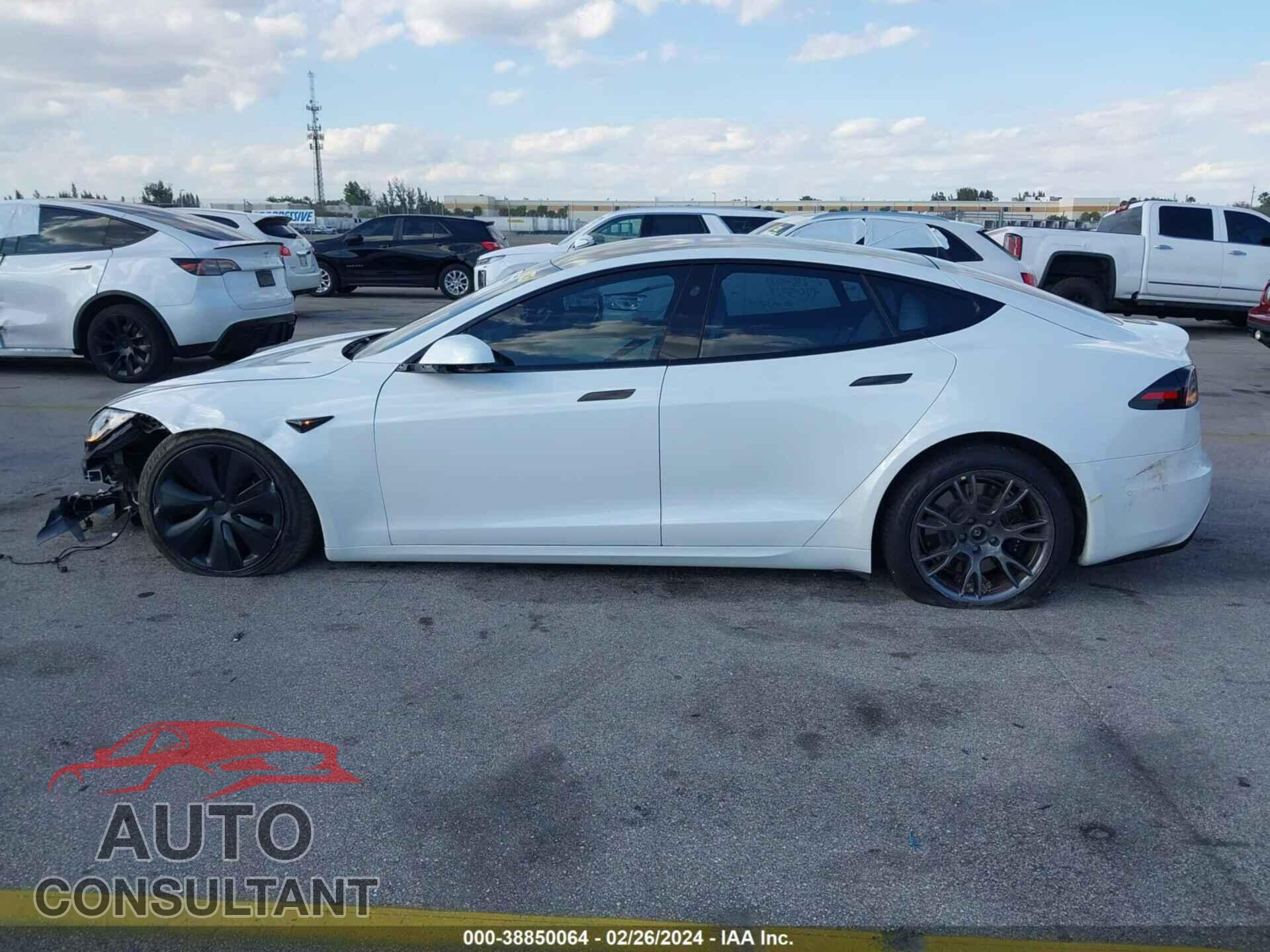 TESLA MODEL S 2022 - 5YJSA1E54NF477717