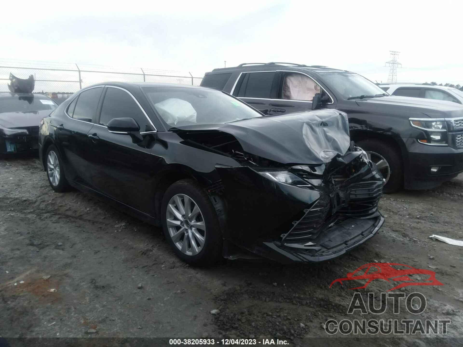 TOYOTA CAMRY 2019 - 4T1B11HK3KU811865