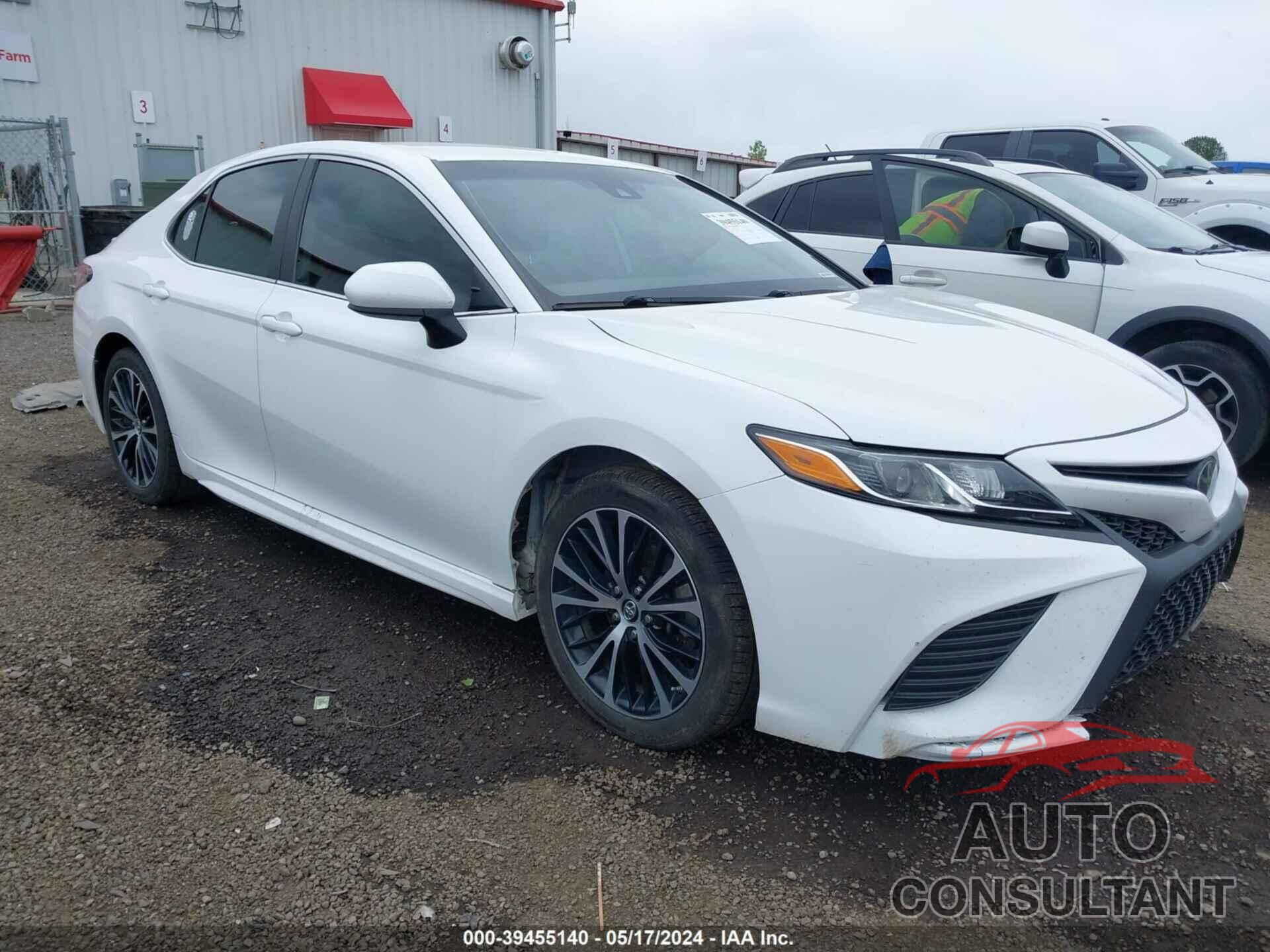 TOYOTA CAMRY 2019 - 4T1B11HK6KU826067