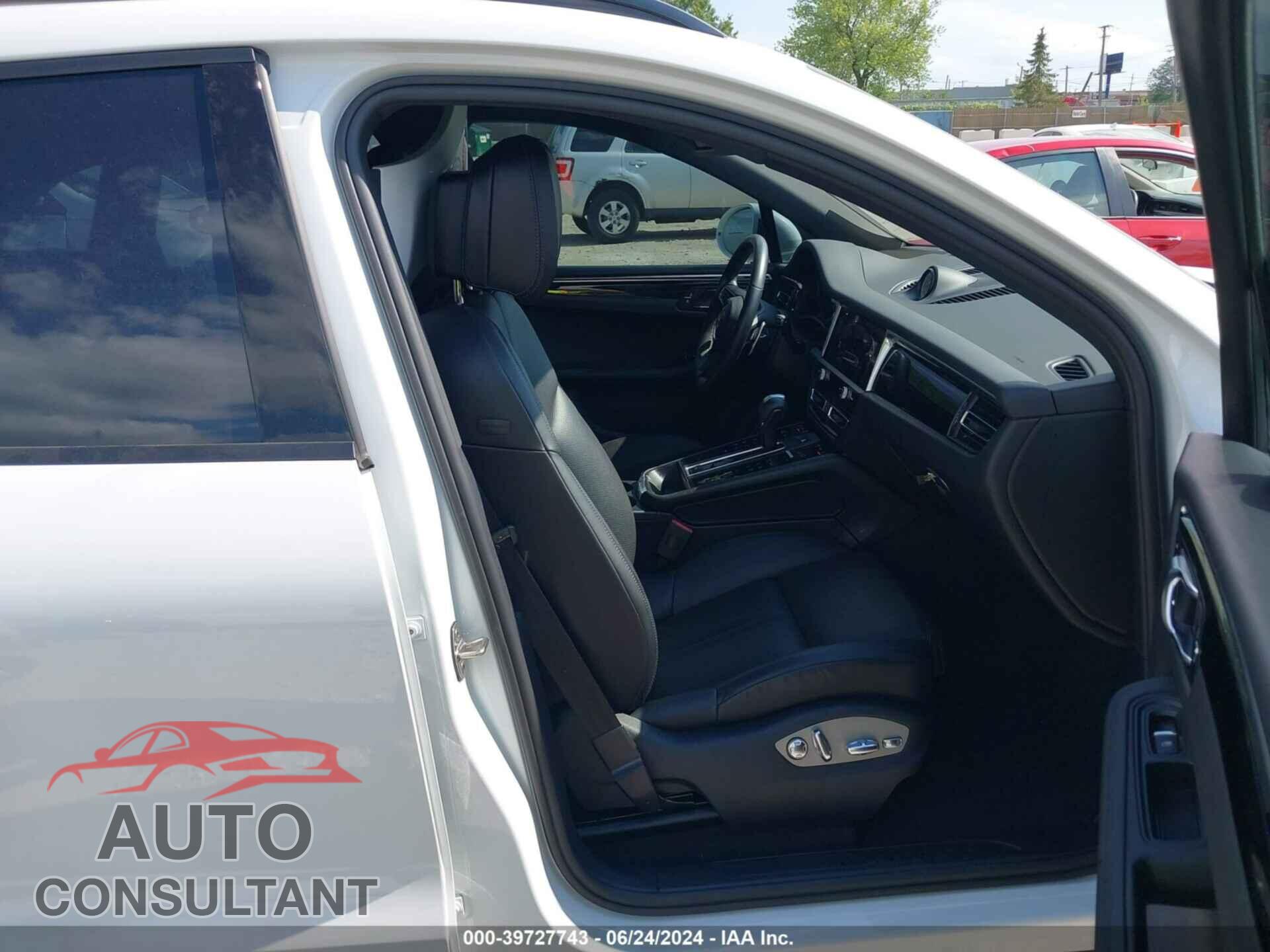 PORSCHE MACAN 2022 - WP1AA2A53NLB07071