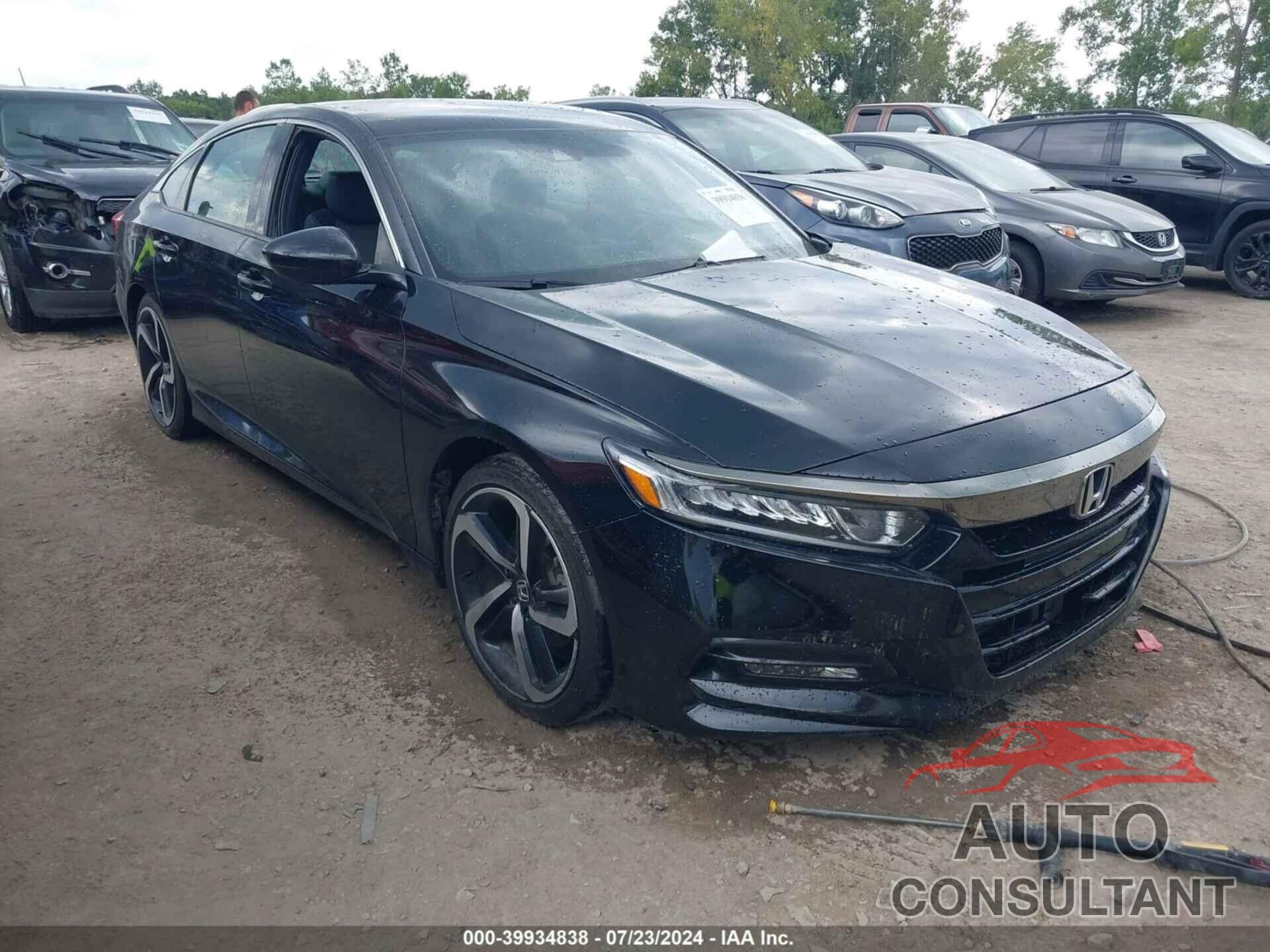 HONDA ACCORD 2018 - 1HGCV1F34JA230837