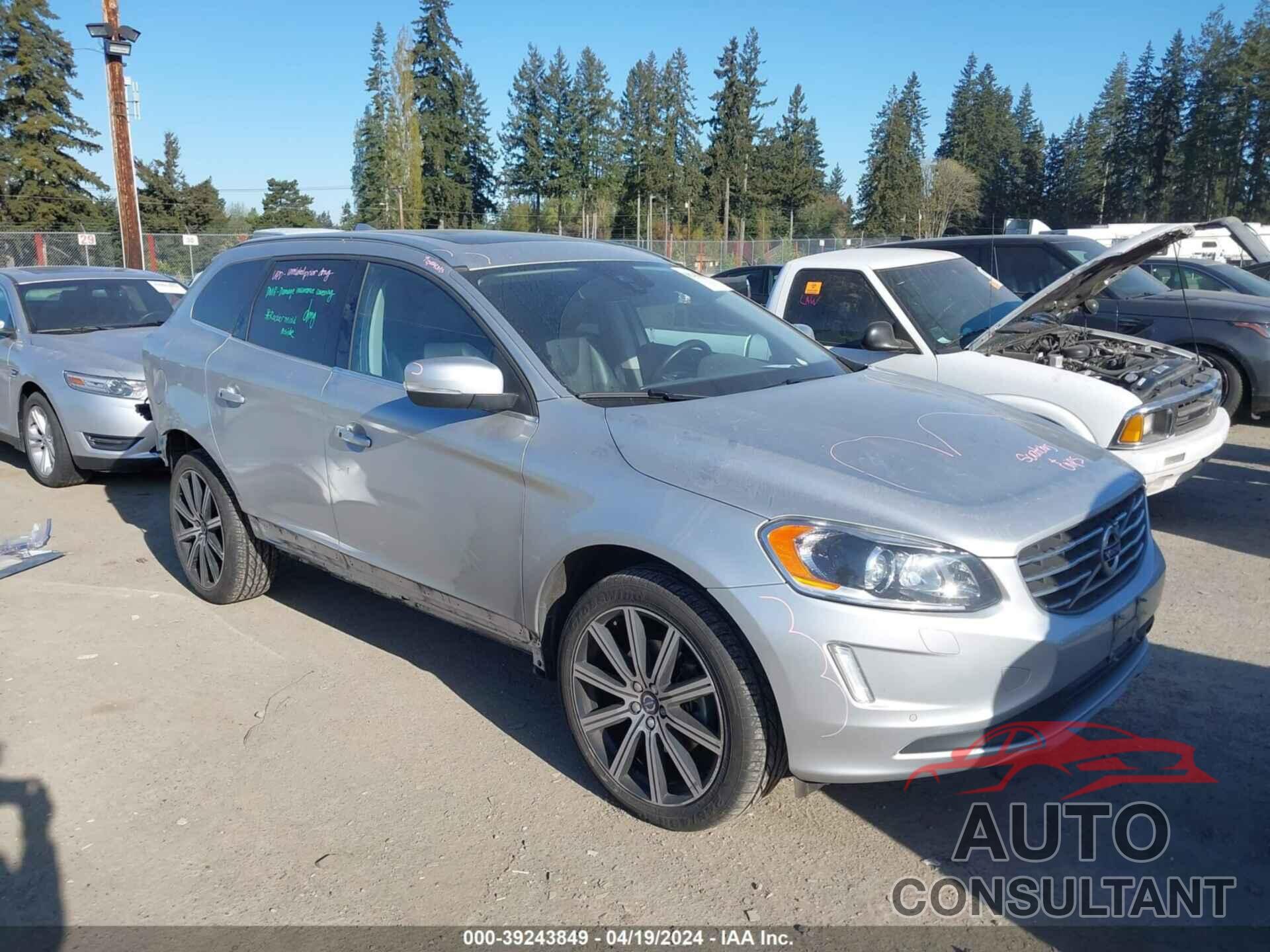 VOLVO XC60 2017 - YV449MRU1H2165928