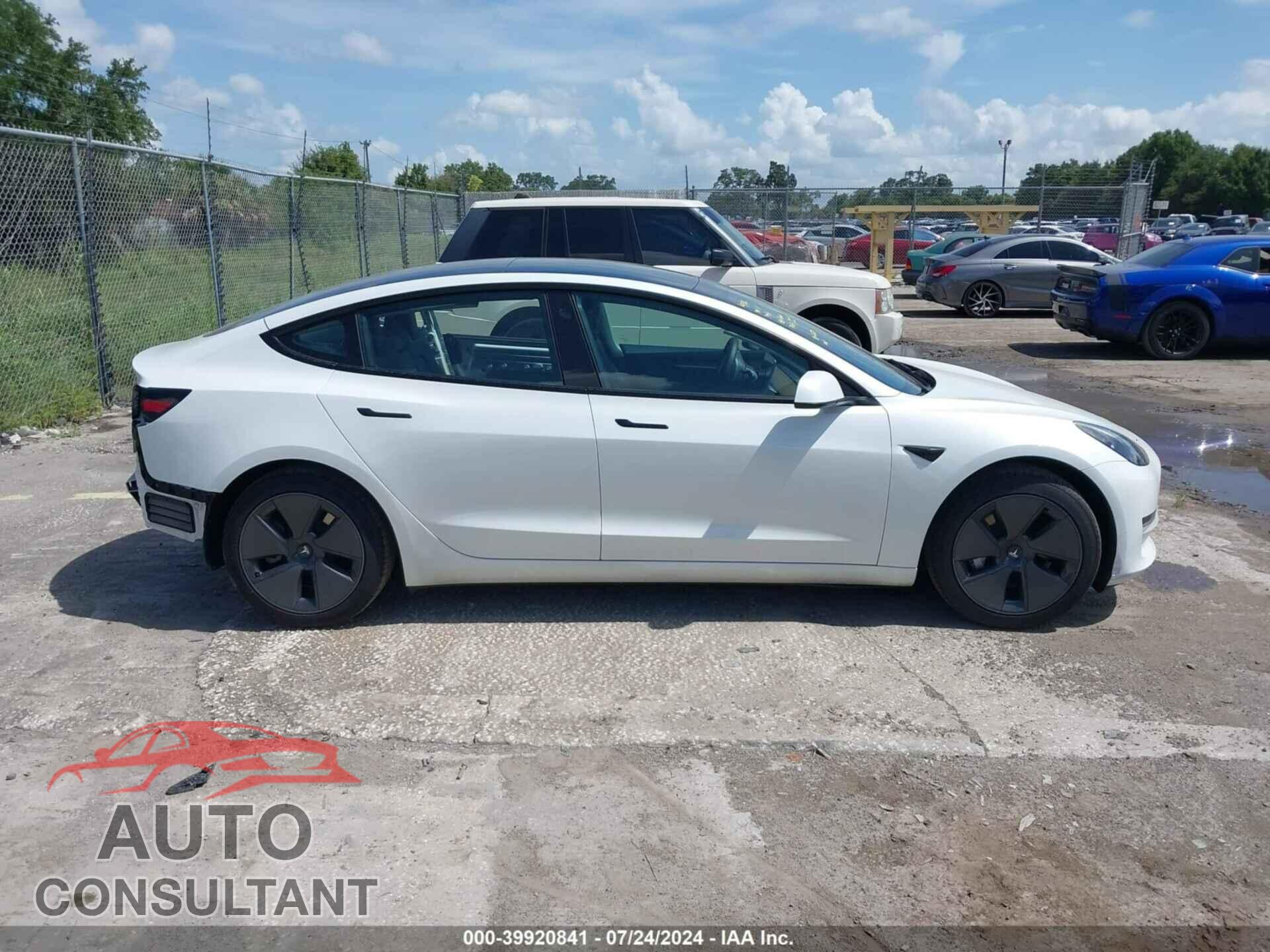 TESLA MODEL 3 2023 - 5YJ3E1EA2PF558465