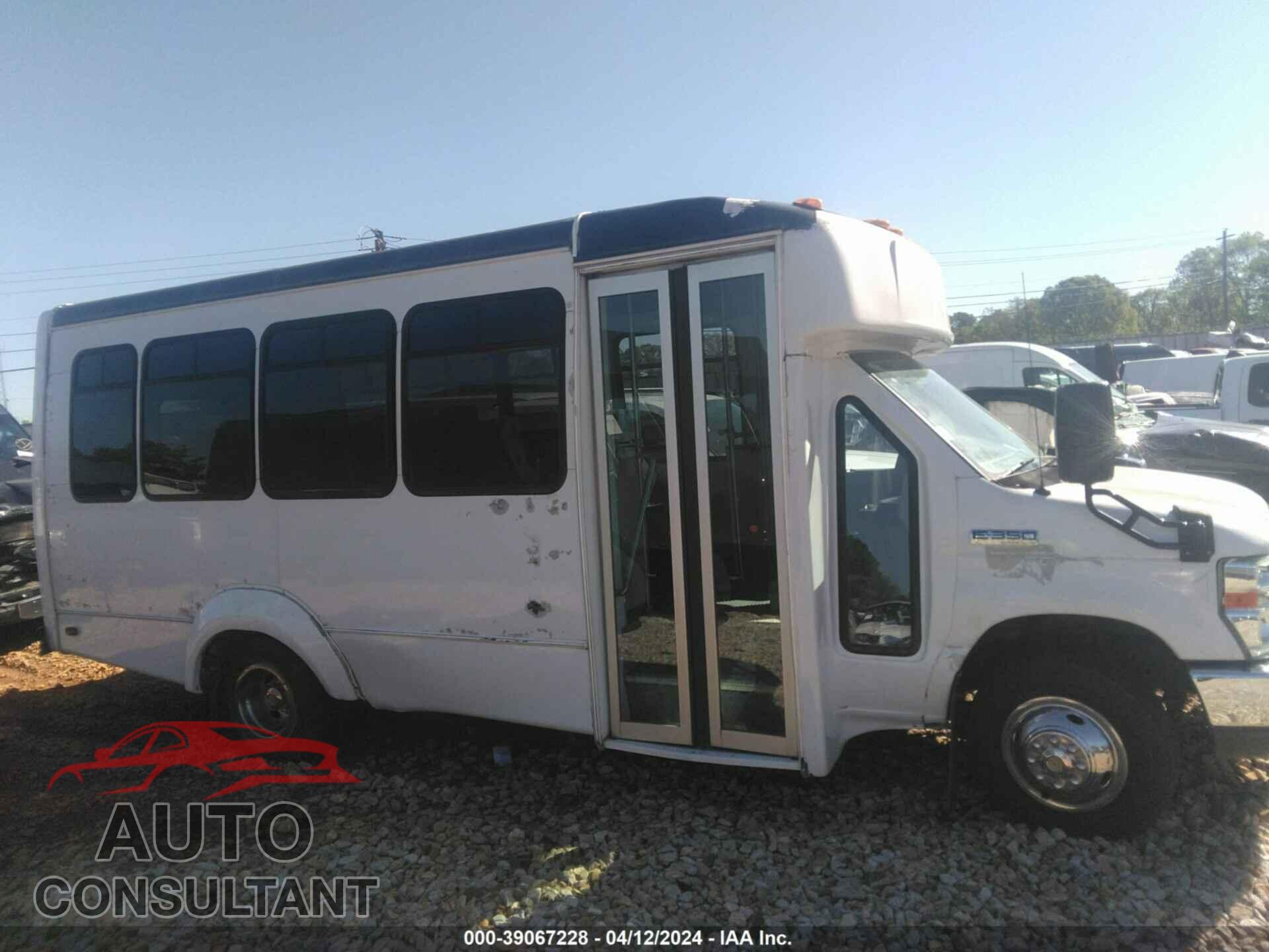 FORD ECONOLINE 2017 - 1FDEE3FS3HDC20783