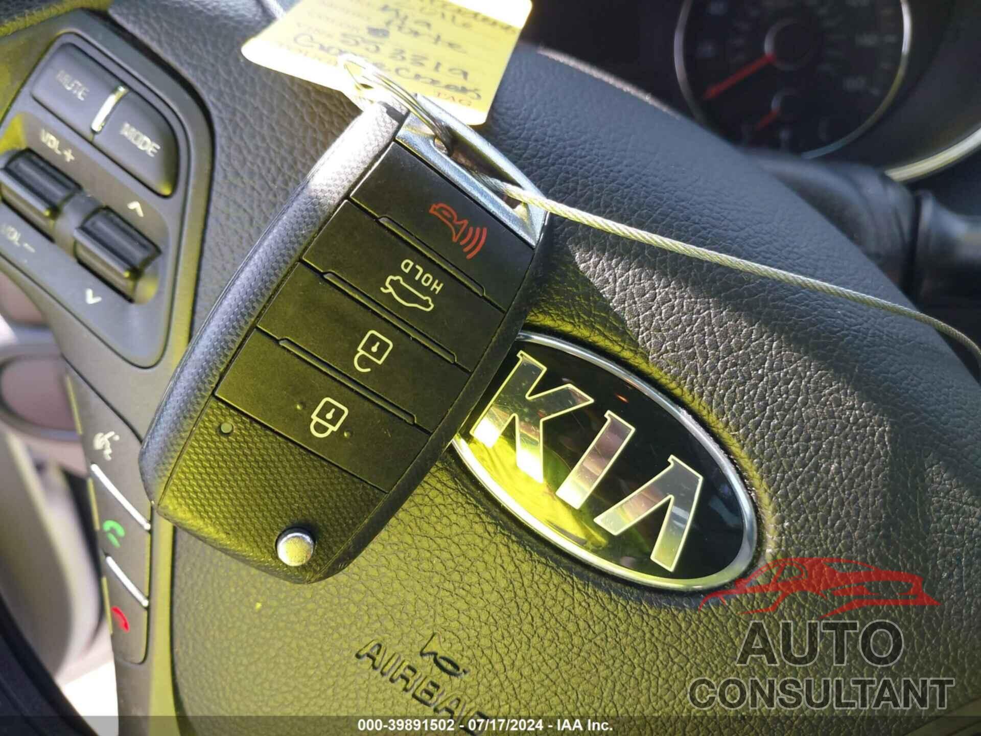KIA FORTE 2016 - KNAFX4A69G5553319