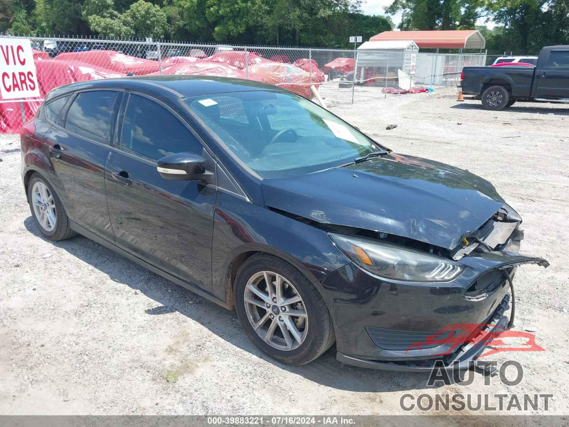 FORD FOCUS 2017 - 1FADP3K20HL289247