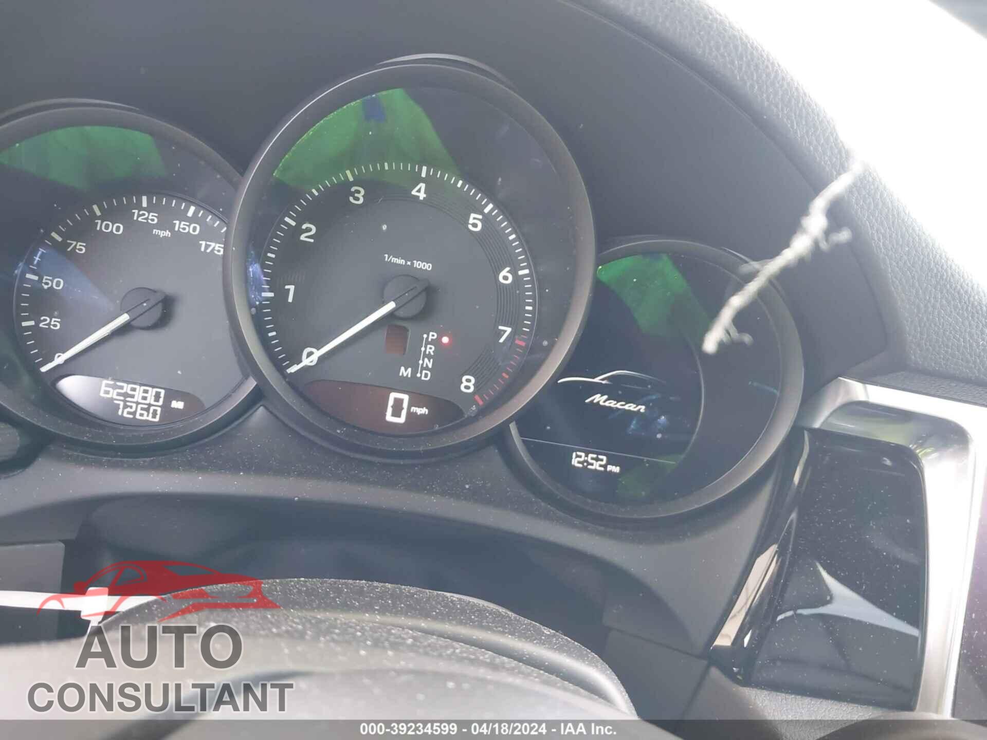 PORSCHE MACAN 2022 - WP1AA2A59NLB01940