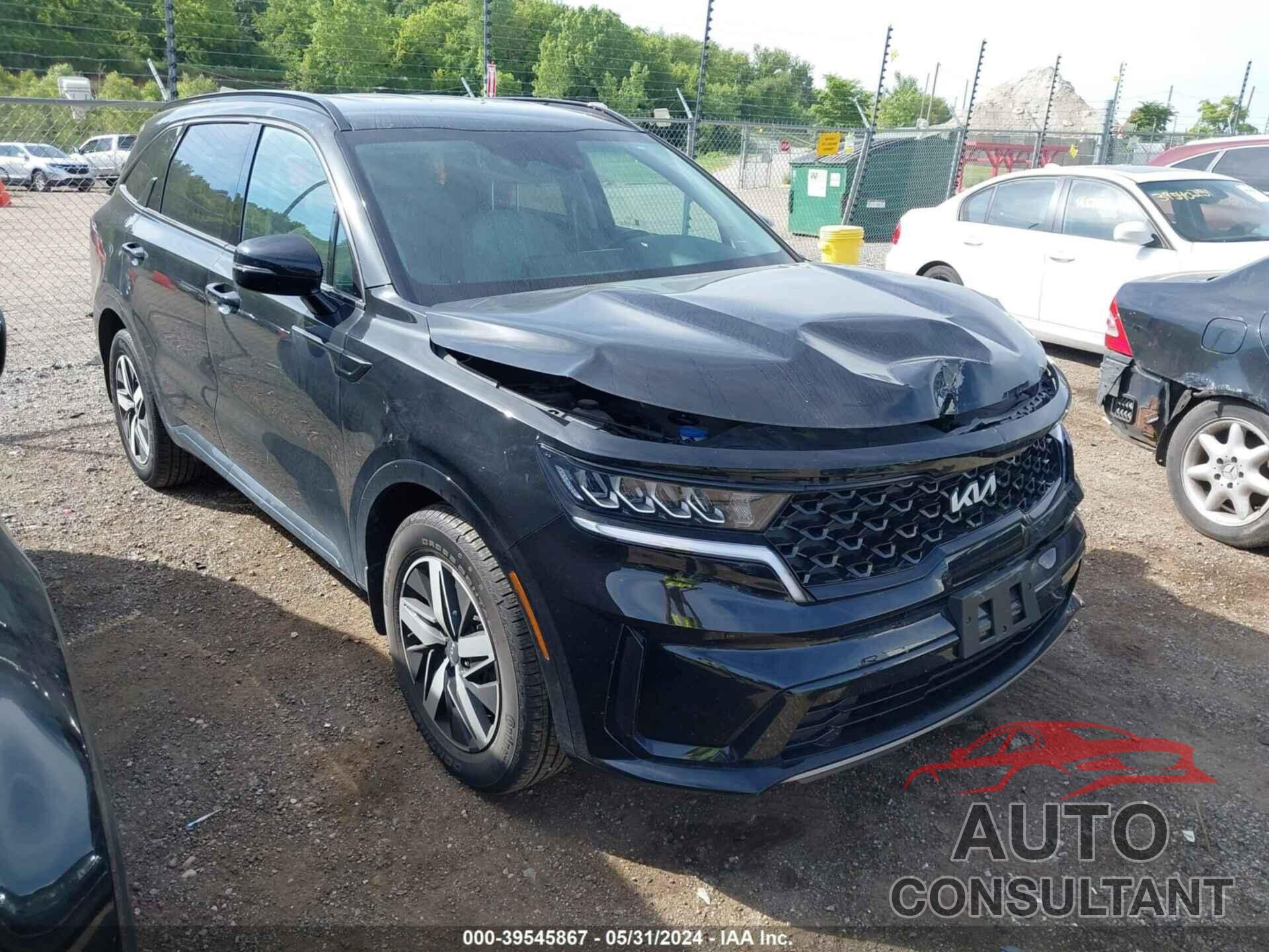 KIA SORENTO 2023 - 5XYRL4LC5PG182570