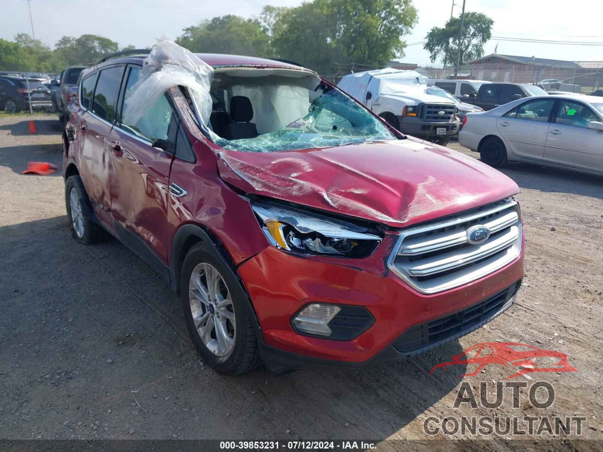 FORD ESCAPE 2018 - 1FMCU0G93JUB49028