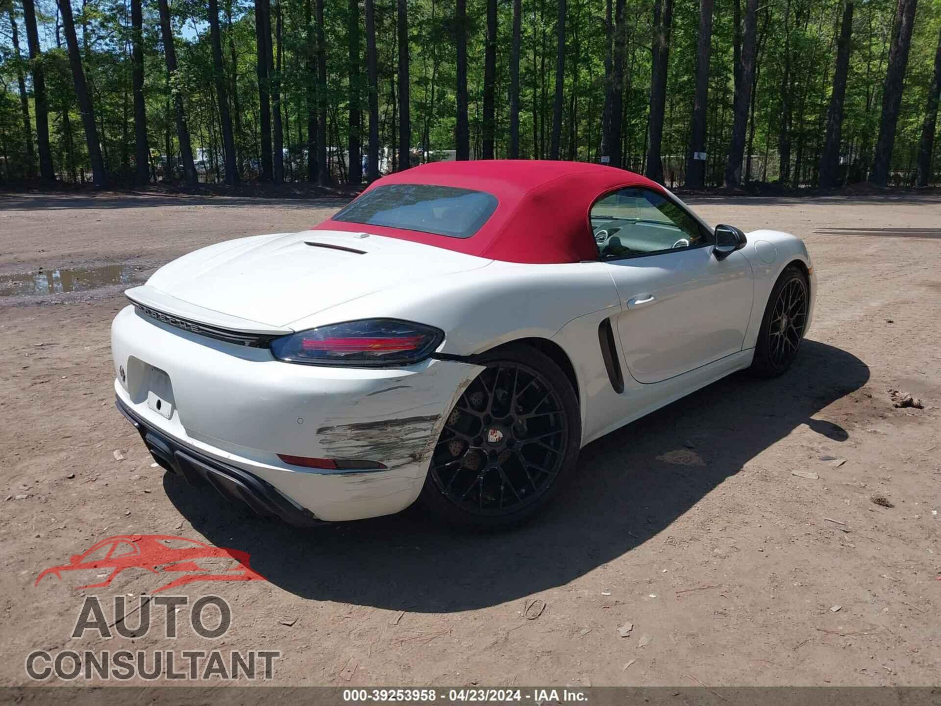 PORSCHE 718 BOXSTER 2017 - WP0CA2A8XHS221440