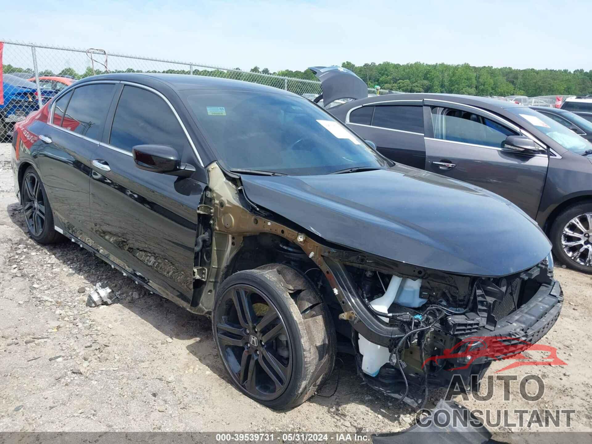 HONDA ACCORD 2017 - 1HGCR2F50HA161571