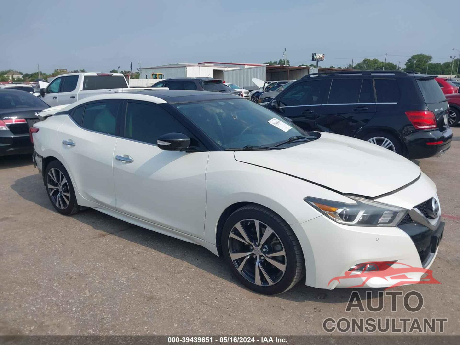 NISSAN MAXIMA 2017 - 1N4AA6AP7HC404123