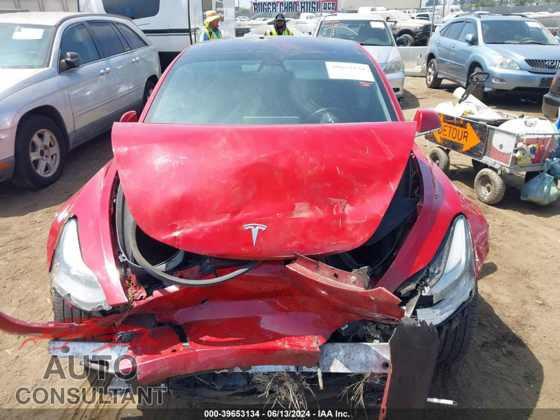 TESLA MODEL 3 2018 - 5YJ3E1EA3JF061500