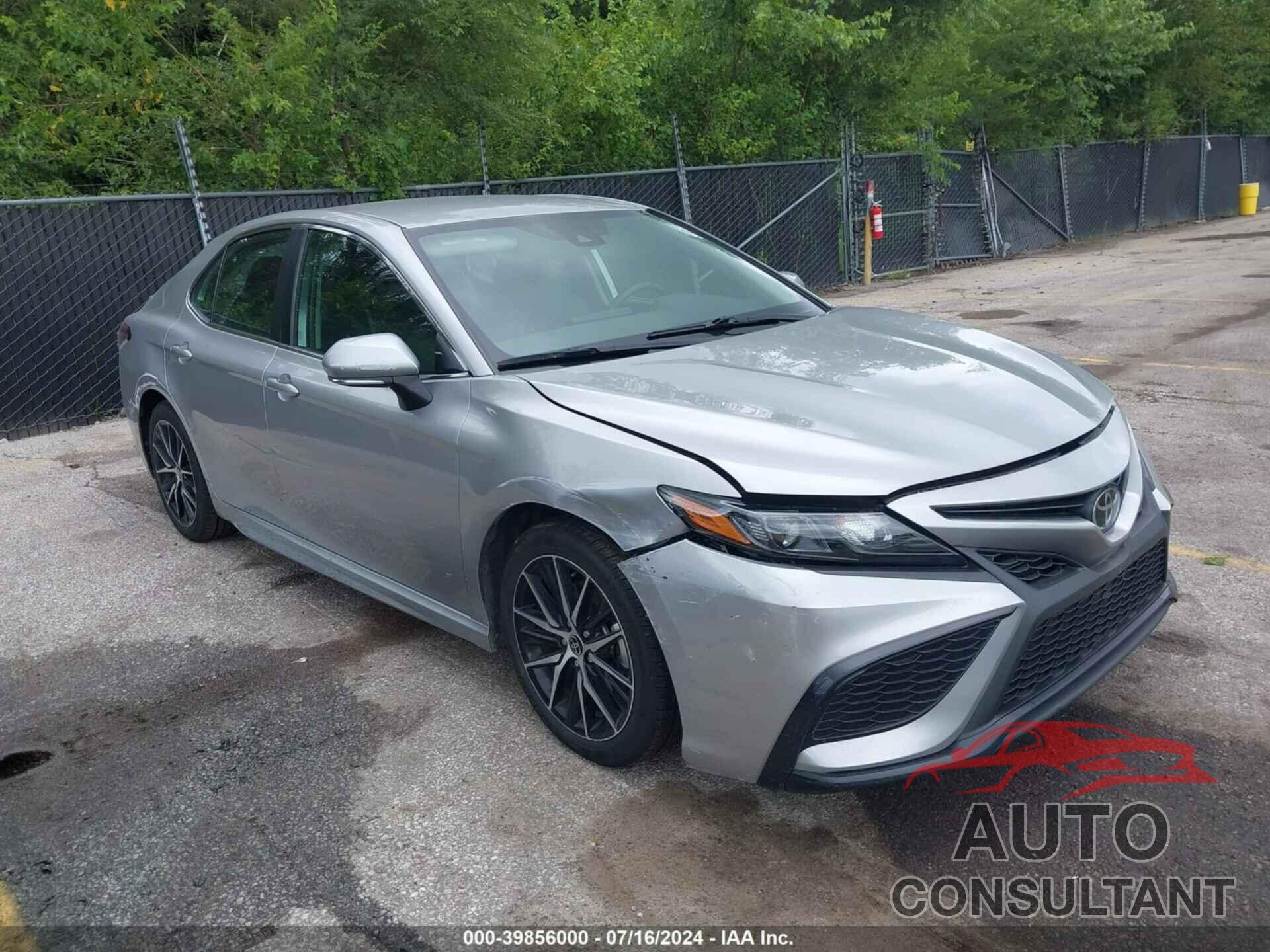 TOYOTA CAMRY 2023 - 4T1G11AK5PU768492
