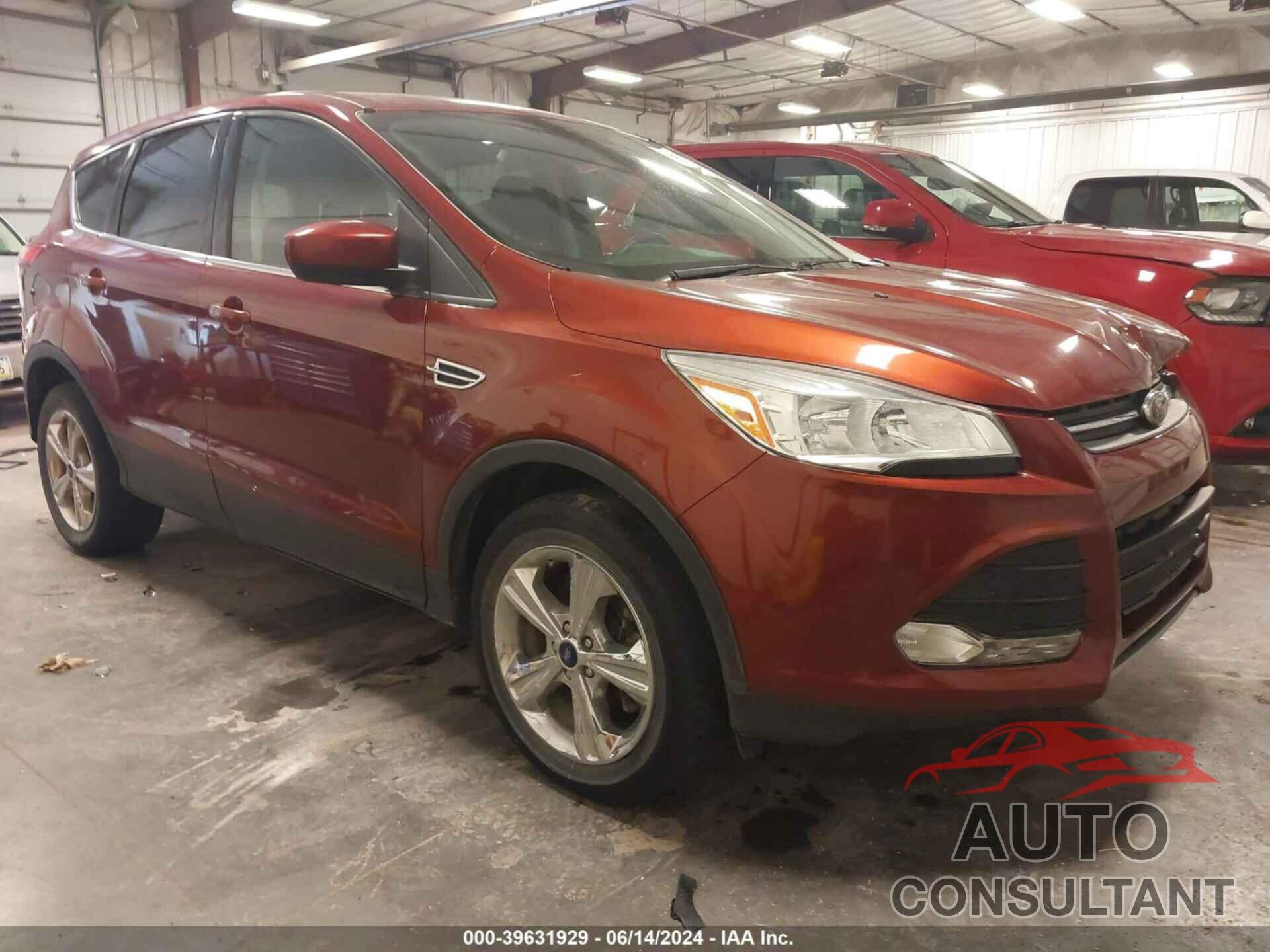 FORD ESCAPE 2016 - 1FMCU9G92GUC12892