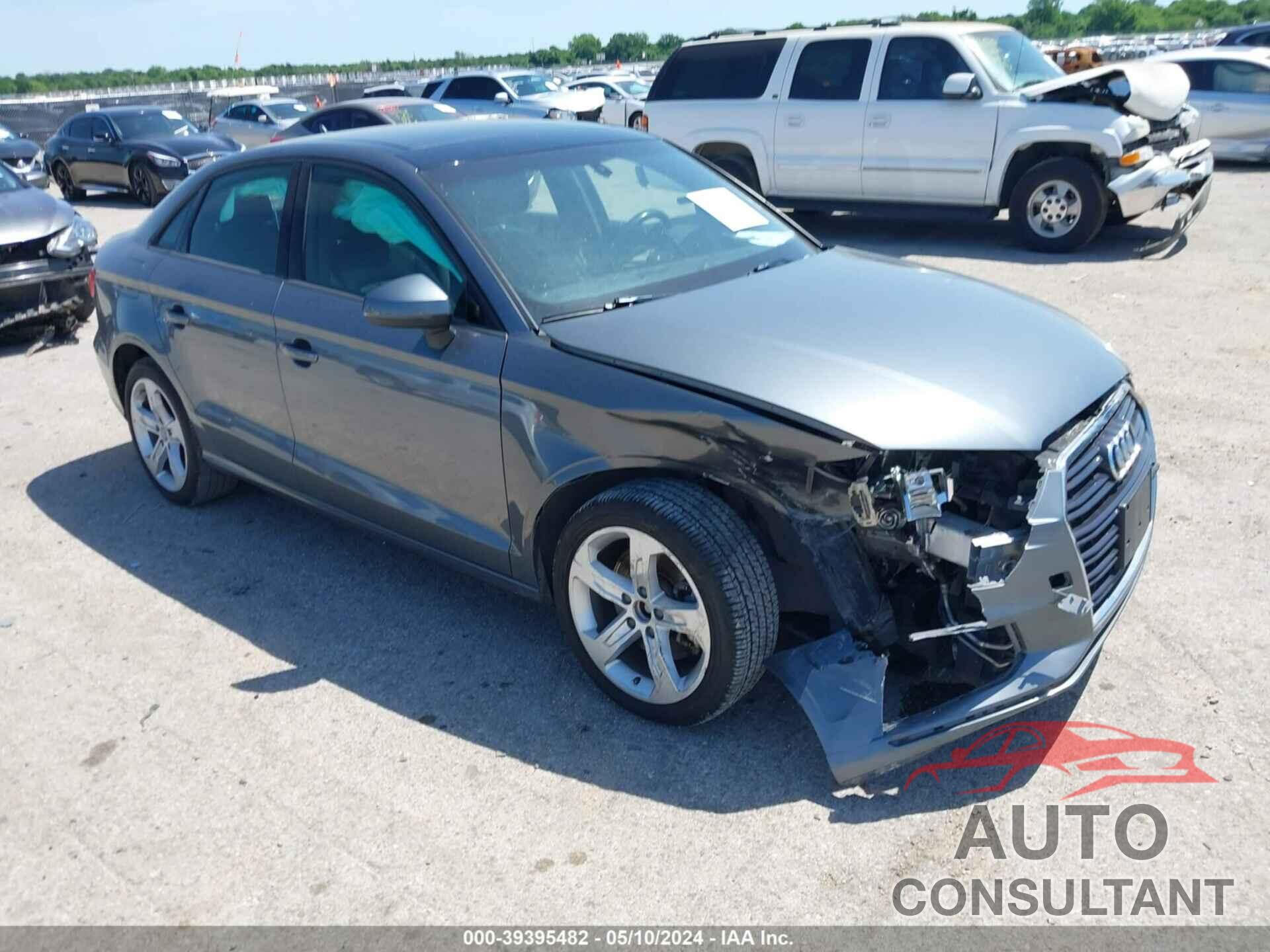 AUDI A3 2018 - WAUAUGFF8J1044320