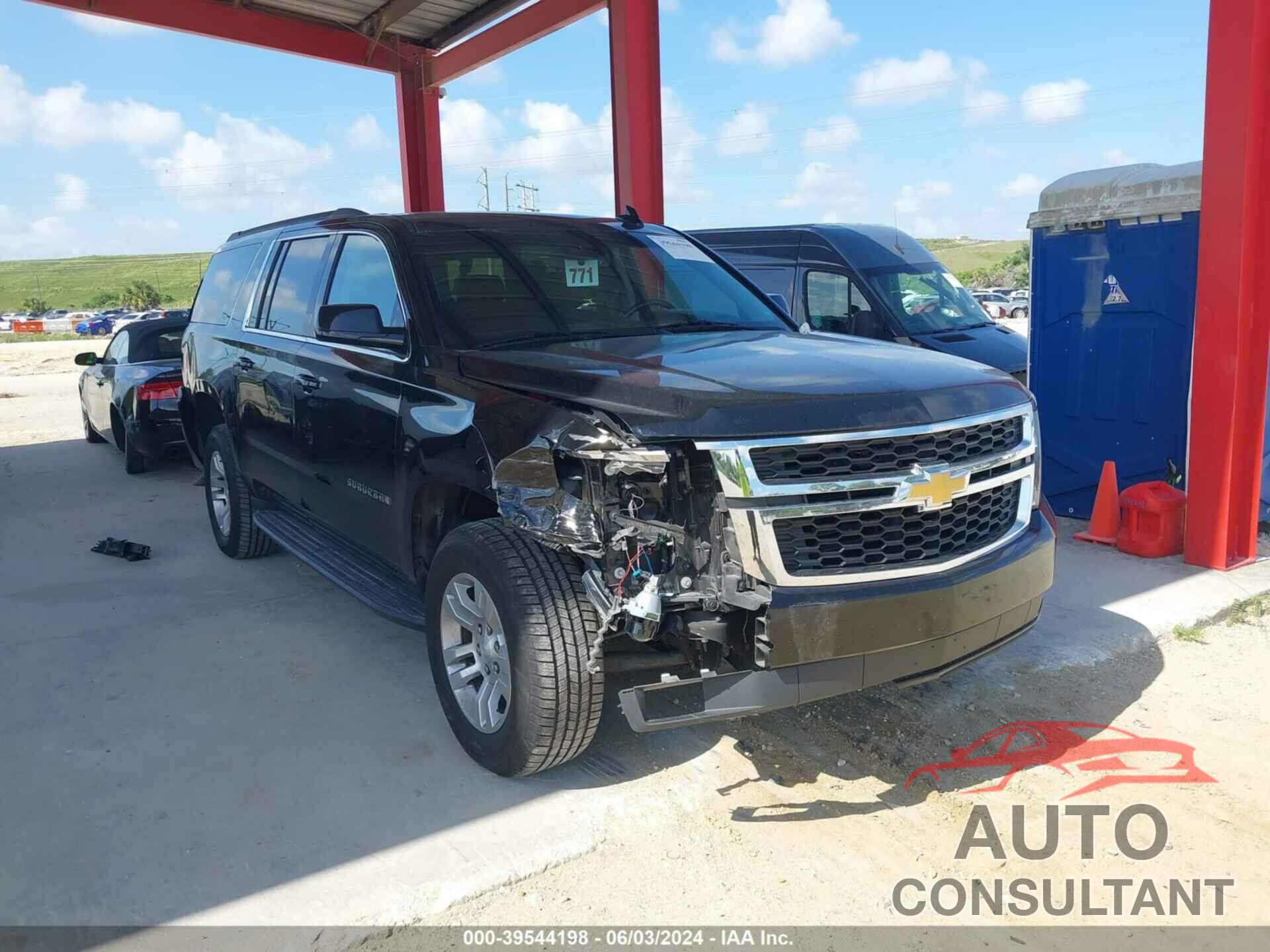 CHEVROLET SUBURBAN 2019 - 1GNSCHKC5KR394445