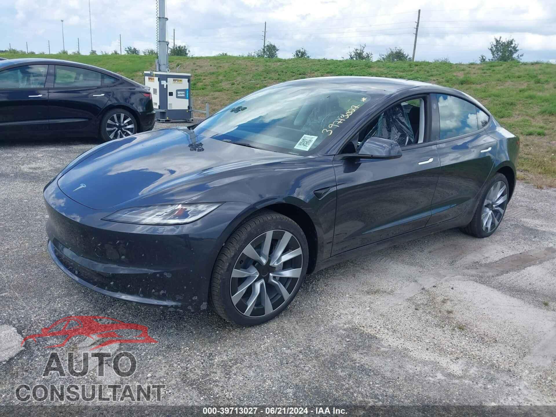 TESLA MODEL 3 2024 - 5YJ3E1EAXRF751319