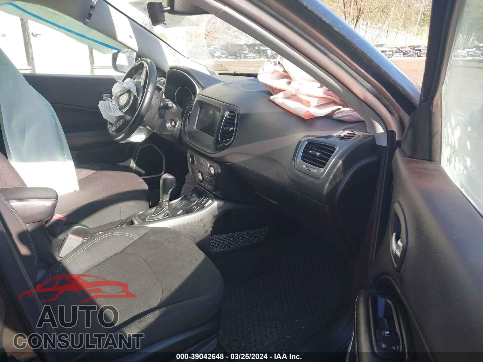 JEEP COMPASS 2021 - 3C4NJDAB3MT591489