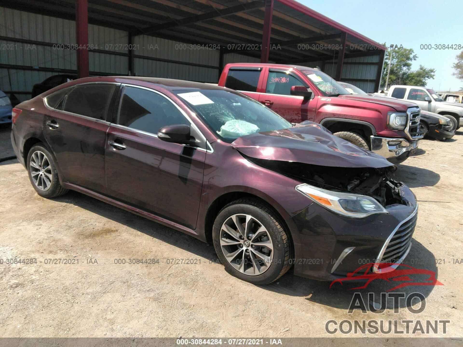 TOYOTA AVALON 2018 - 4T1BK1EB1JU279497