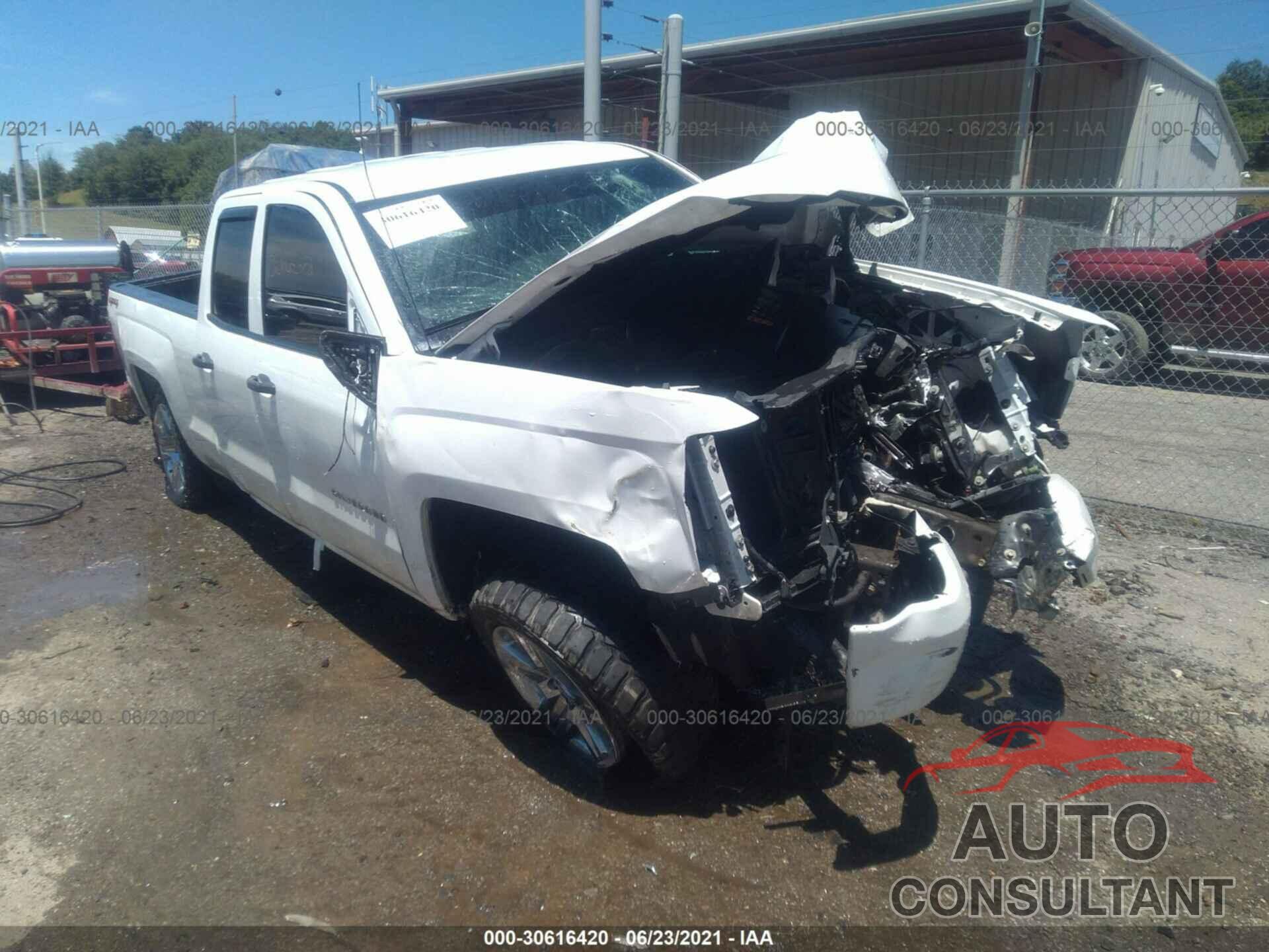 CHEVROLET SILVERADO 1500 2017 - 1GCVKPEC6HZ145109