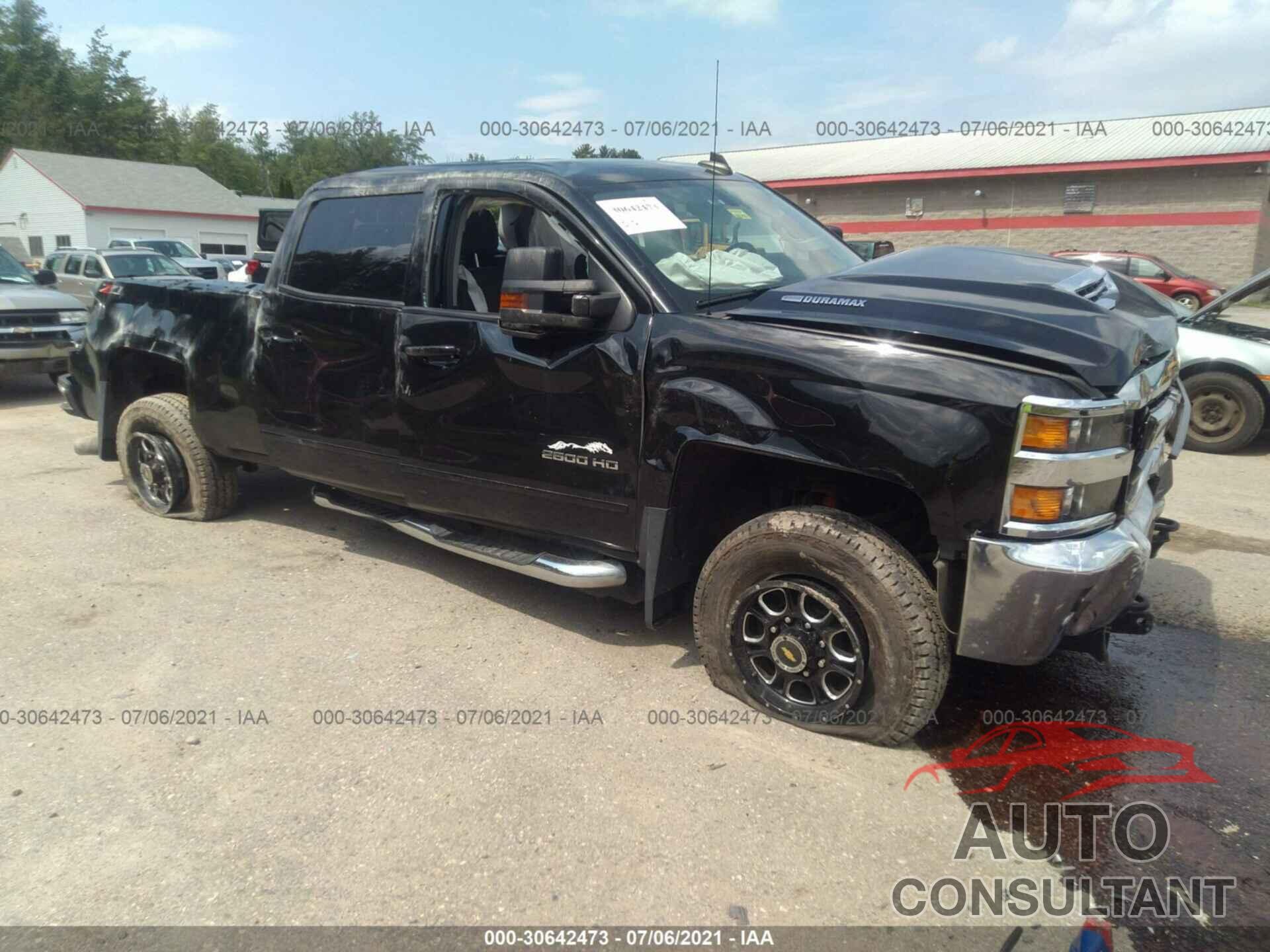 CHEVROLET SILVERADO 2500HD 2018 - 1GC1KVEY1JF252543