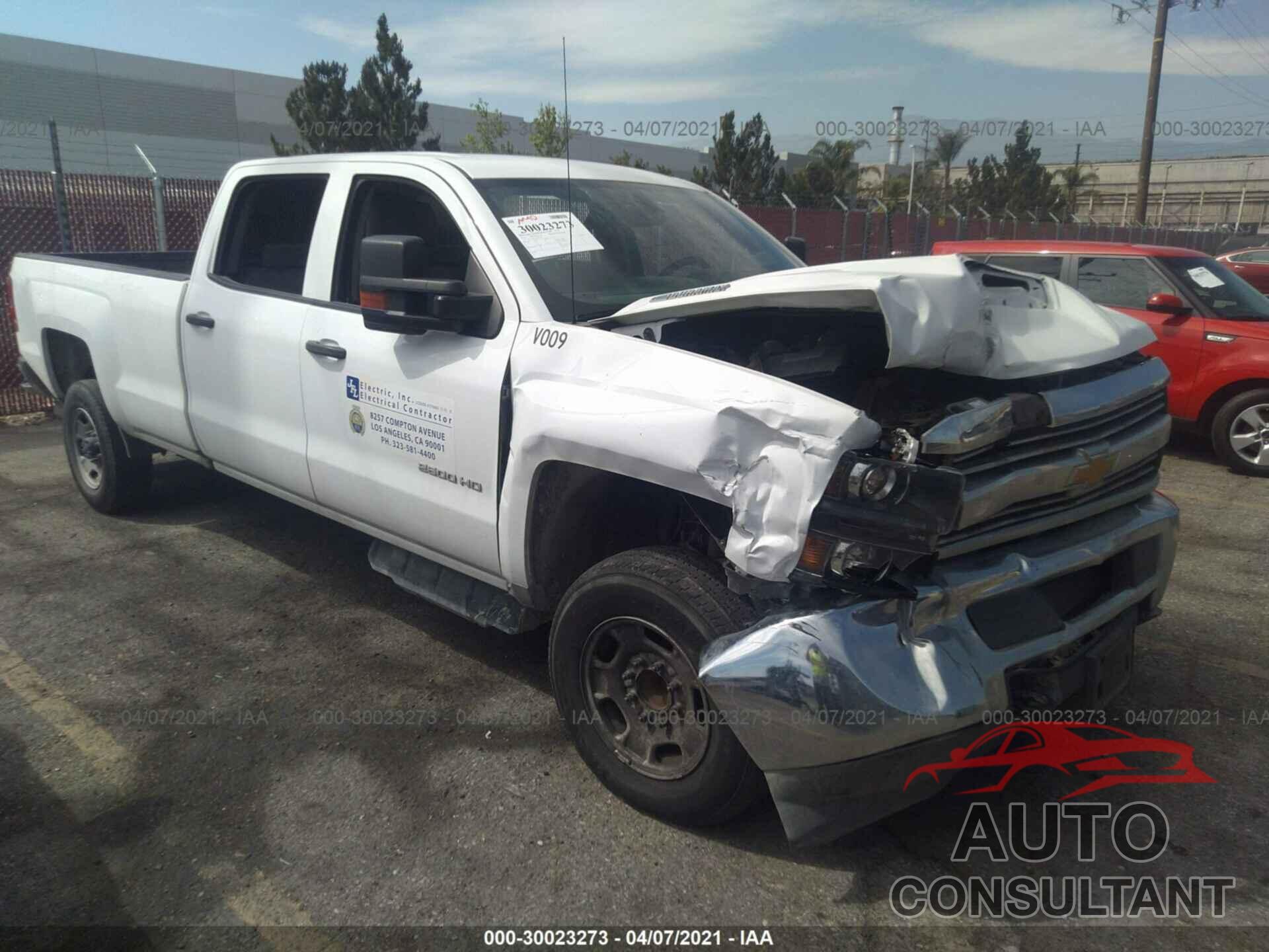 CHEVROLET SILVERADO 2500HD 2018 - 1GC1CUEY4JF283759