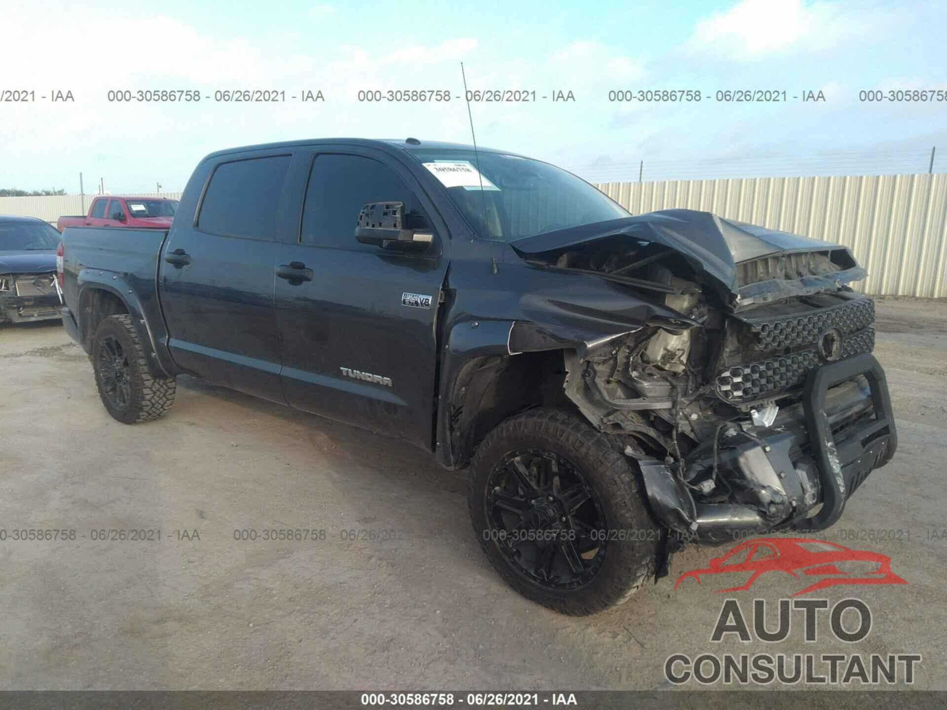 TOYOTA TUNDRA 4WD 2019 - 5TFDW5F1XKX800571