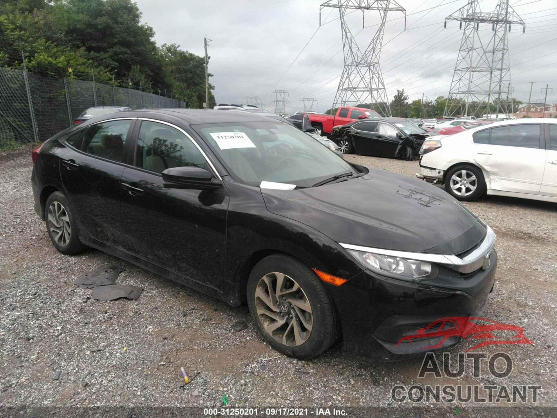 HONDA CIVIC SEDAN 2018 - 2HGFC2F71JH543289