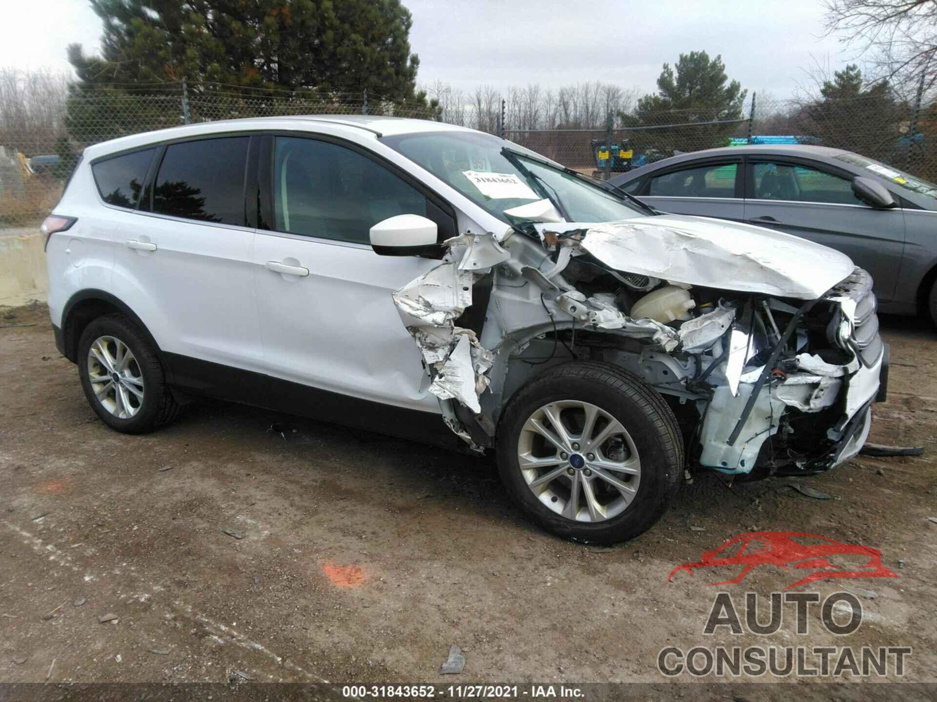 FORD ESCAPE 2017 - 1FMCU9GD3HUE03064