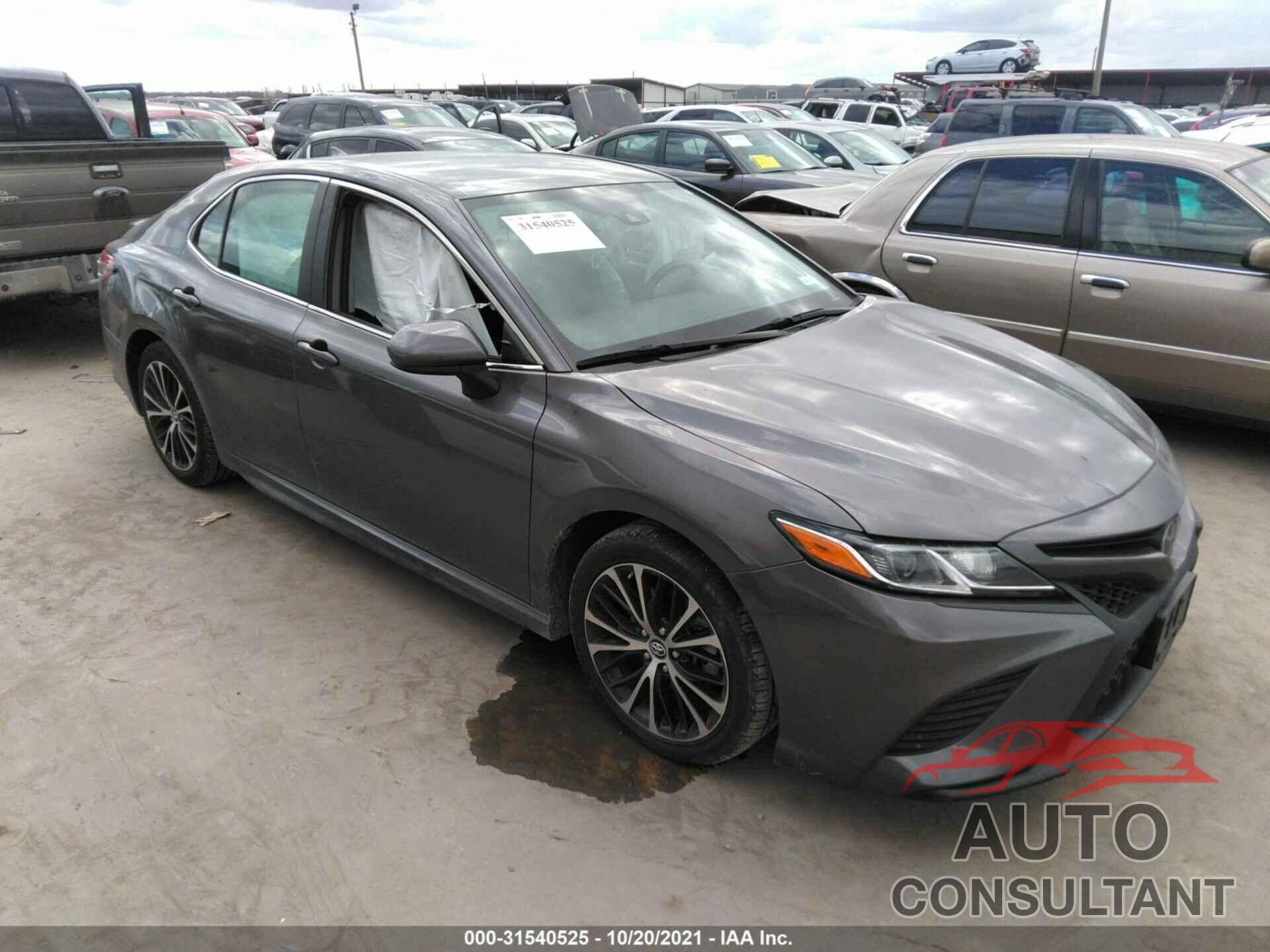 TOYOTA CAMRY 2019 - 4T1B11HK8KU784226