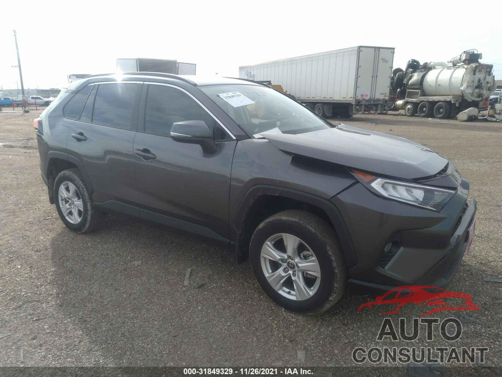 TOYOTA RAV4 2021 - 2T3W1RFV4MC133717