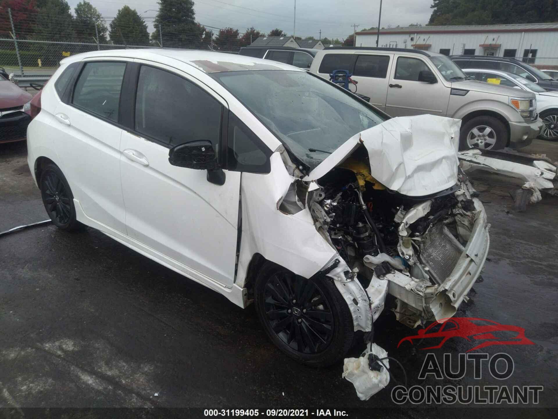 HONDA FIT 2018 - 3HGGK5G69JM703080