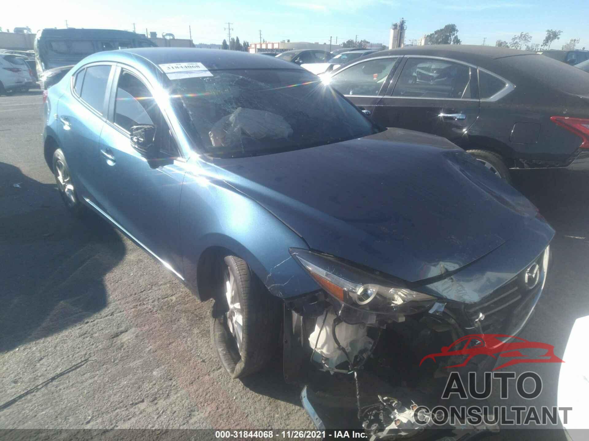 MAZDA MAZDA3 4-DOOR 2017 - 3MZBN1U76HM107728