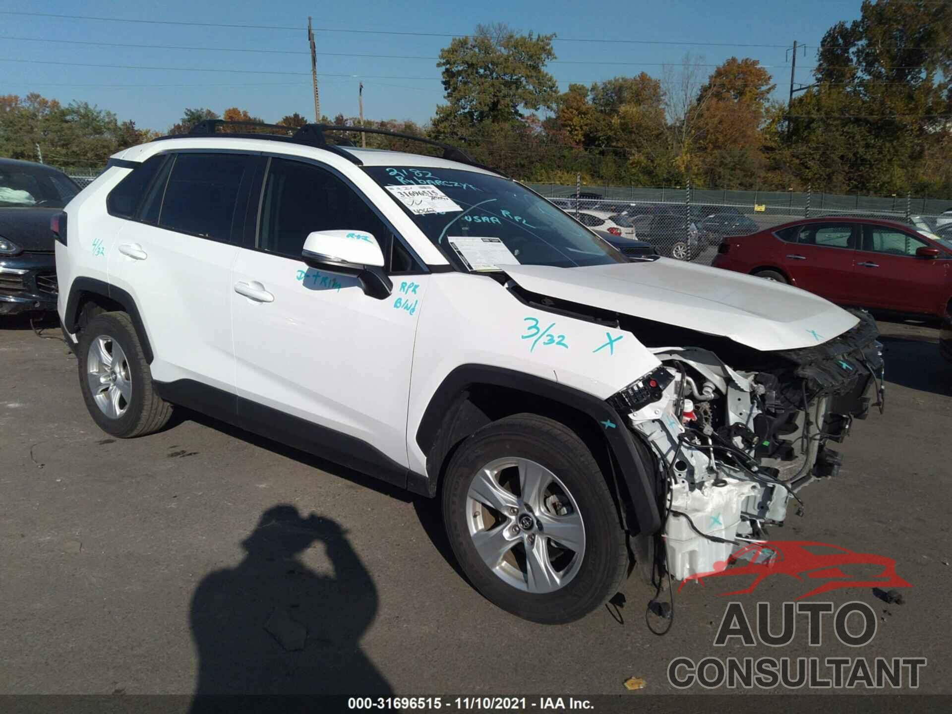 TOYOTA RAV4 2019 - 2T3P1RFV4KW056928