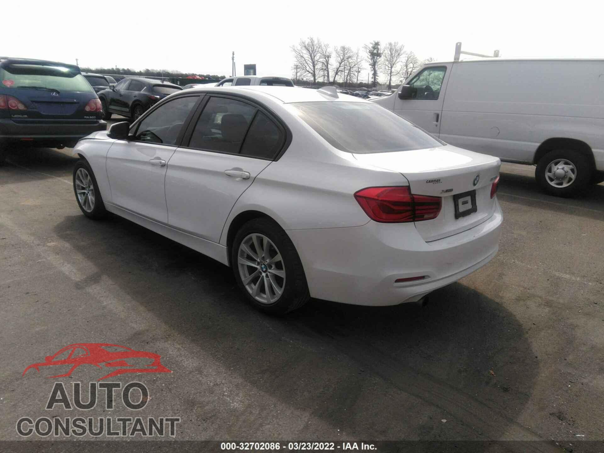BMW 3 SERIES 2016 - WBA8E5G52GNU21585