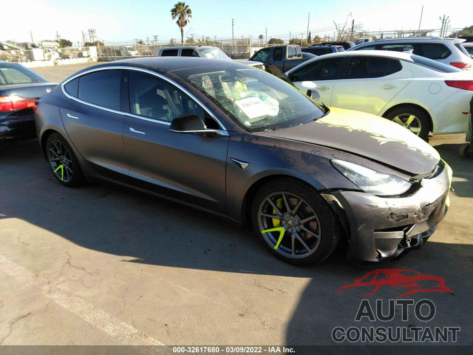 TESLA MODEL 3 2019 - 5YJ3E1EA3KF306796