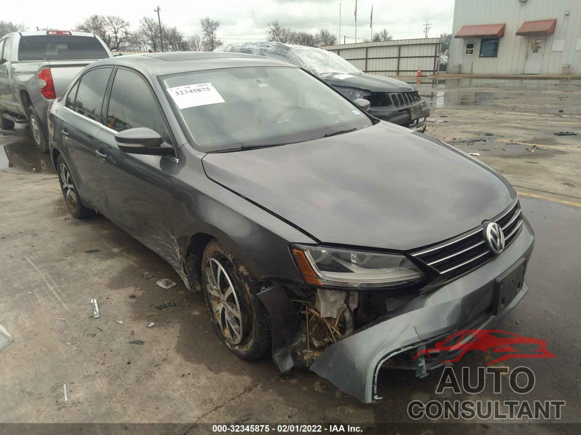 VOLKSWAGEN JETTA 2017 - 3VWB67AJ7HM258691