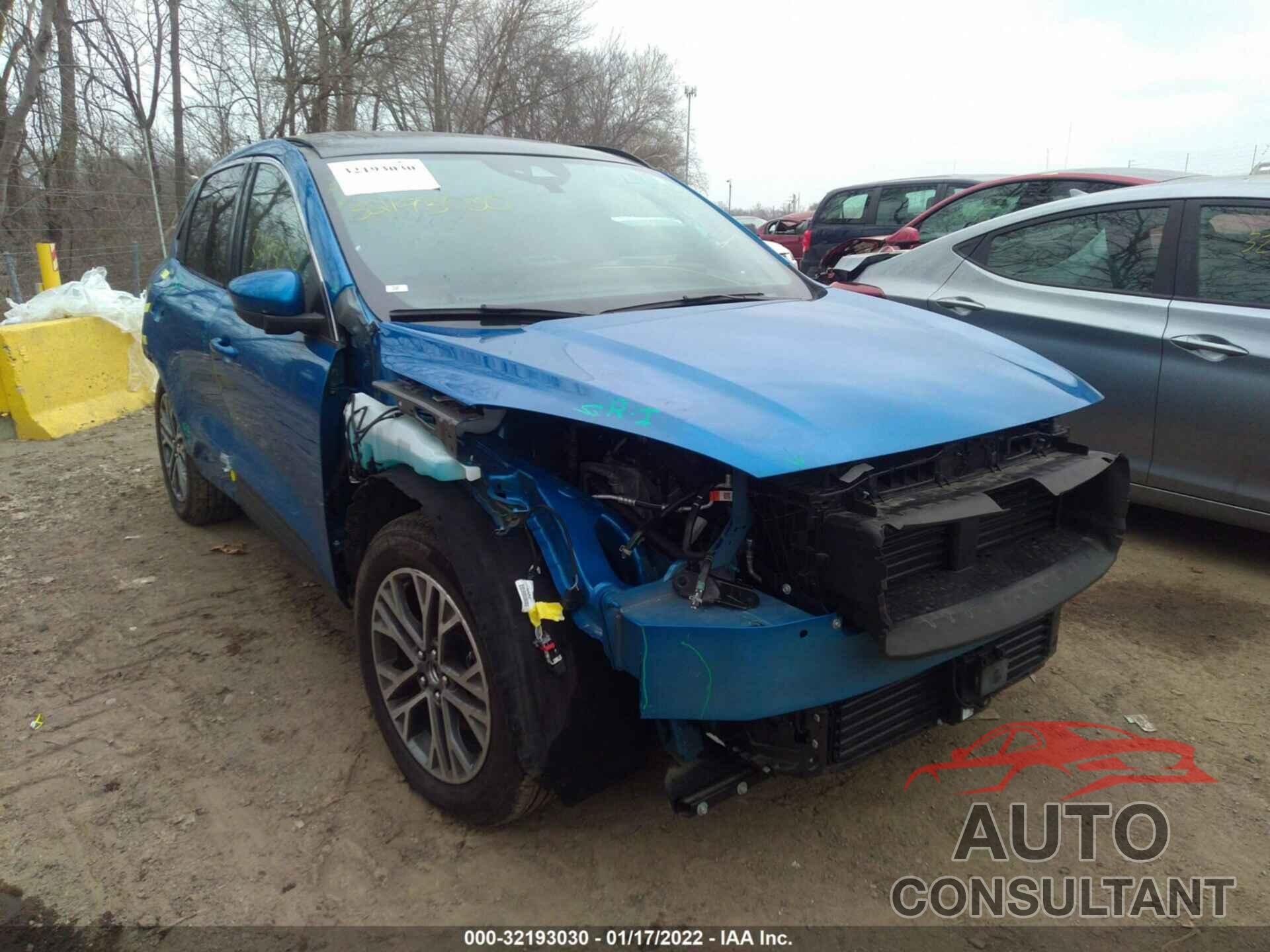 FORD ESCAPE 2020 - 1FMCU0H61LUA51414