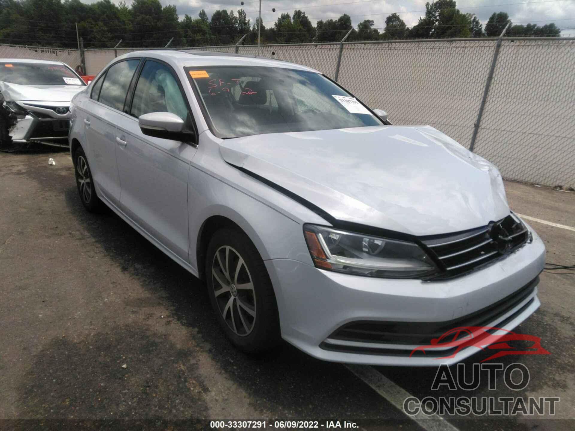 VOLKSWAGEN JETTA 2017 - 3VWDB7AJ7HM277388