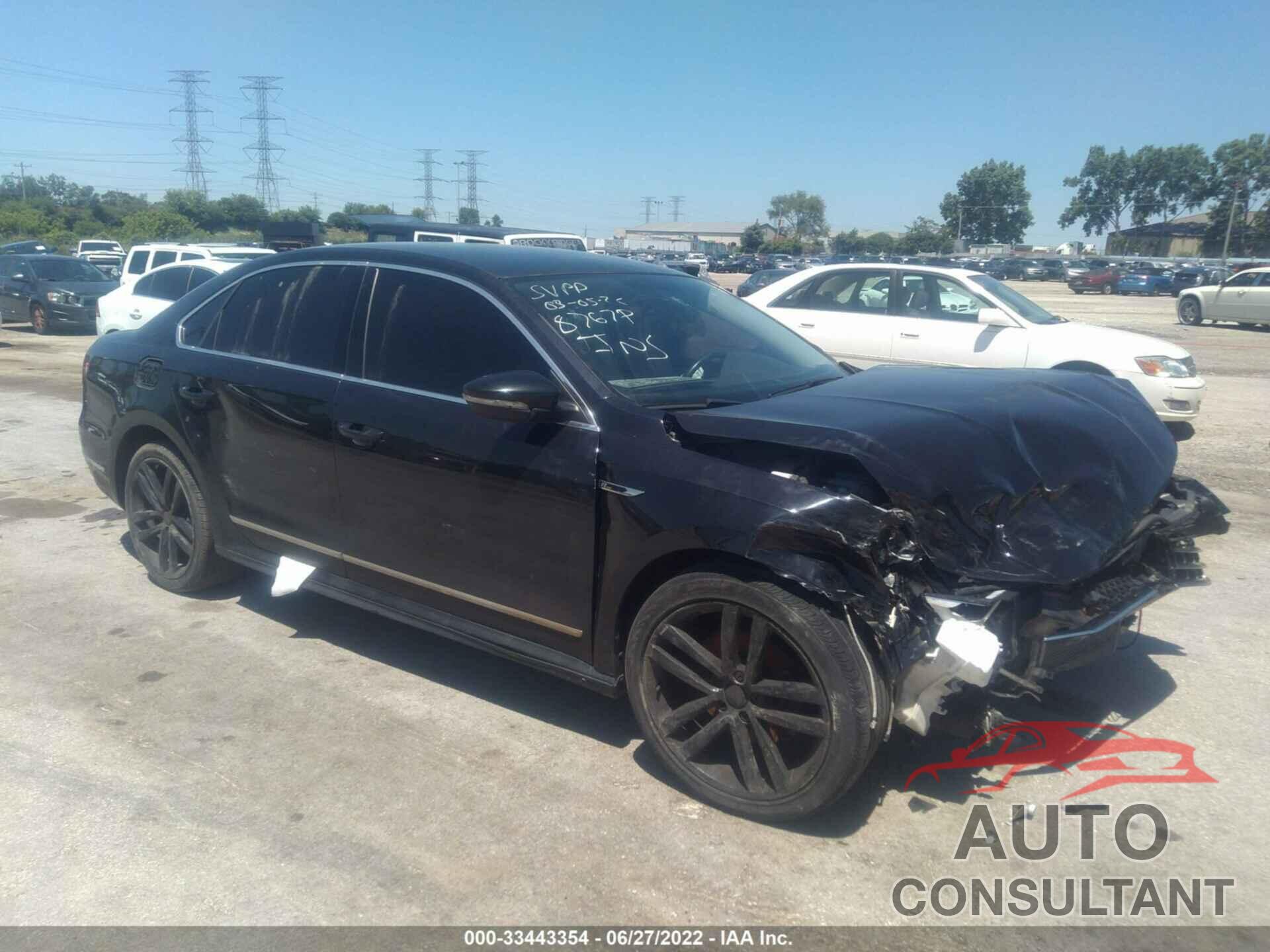 VOLKSWAGEN PASSAT 2017 - 1VWDT7A36HC043484