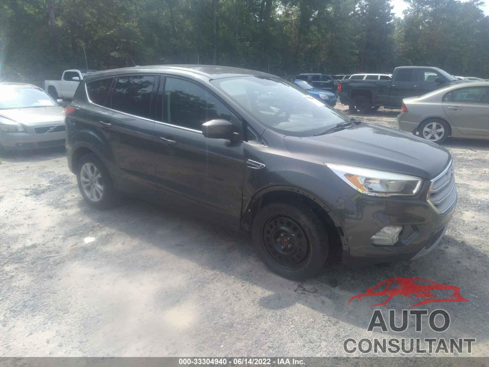 FORD ESCAPE 2017 - 1FMCU0G93HUA24251