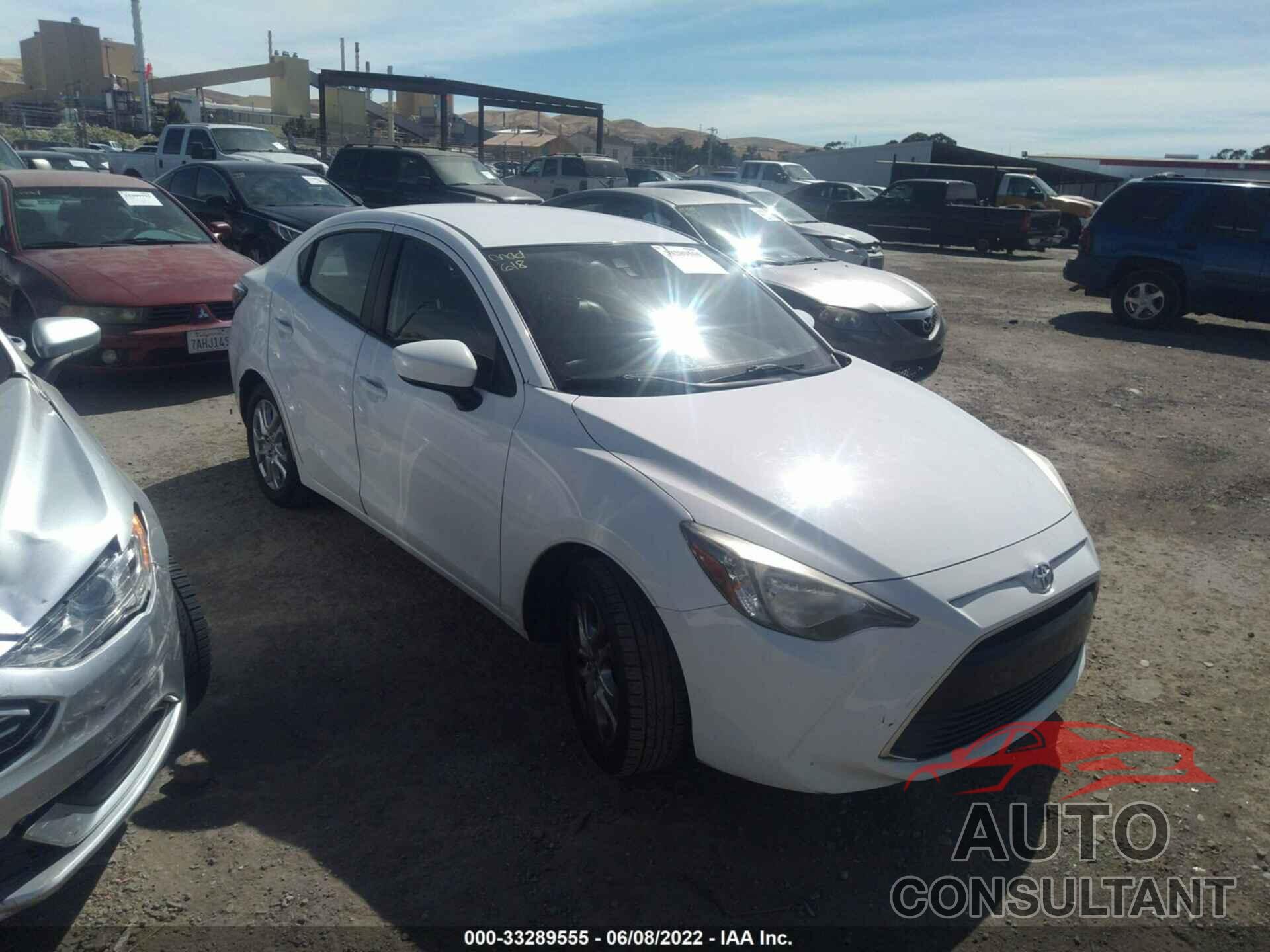 TOYOTA YARIS IA 2017 - 3MYDLBYV6HY167406