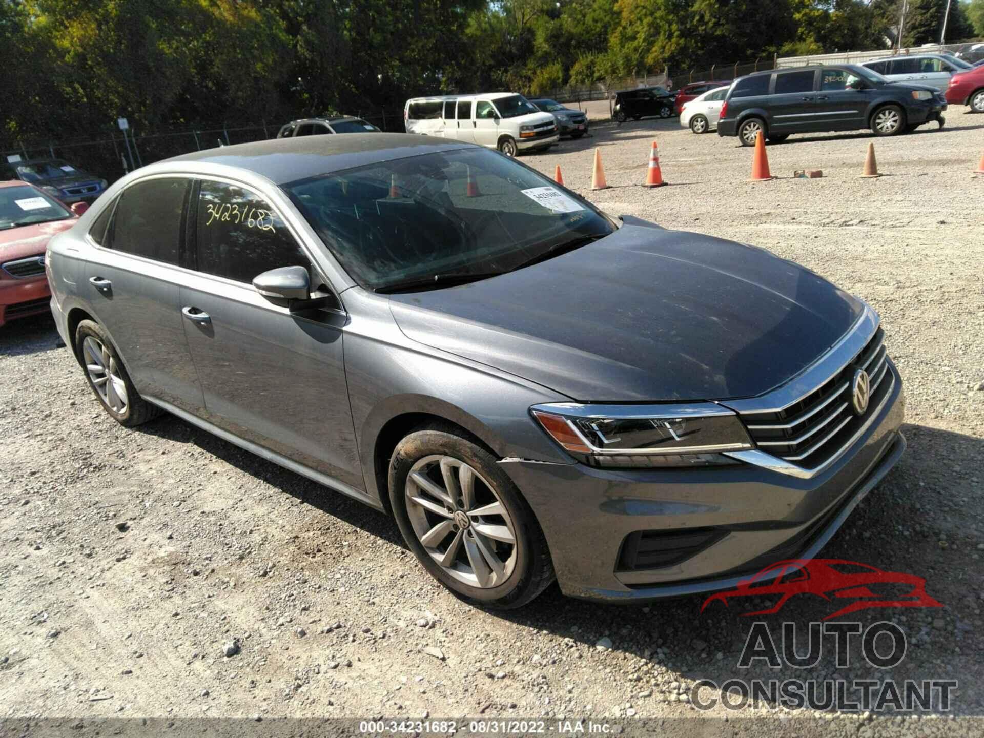 VOLKSWAGEN PASSAT 2020 - 1VWSA7A34LC021747