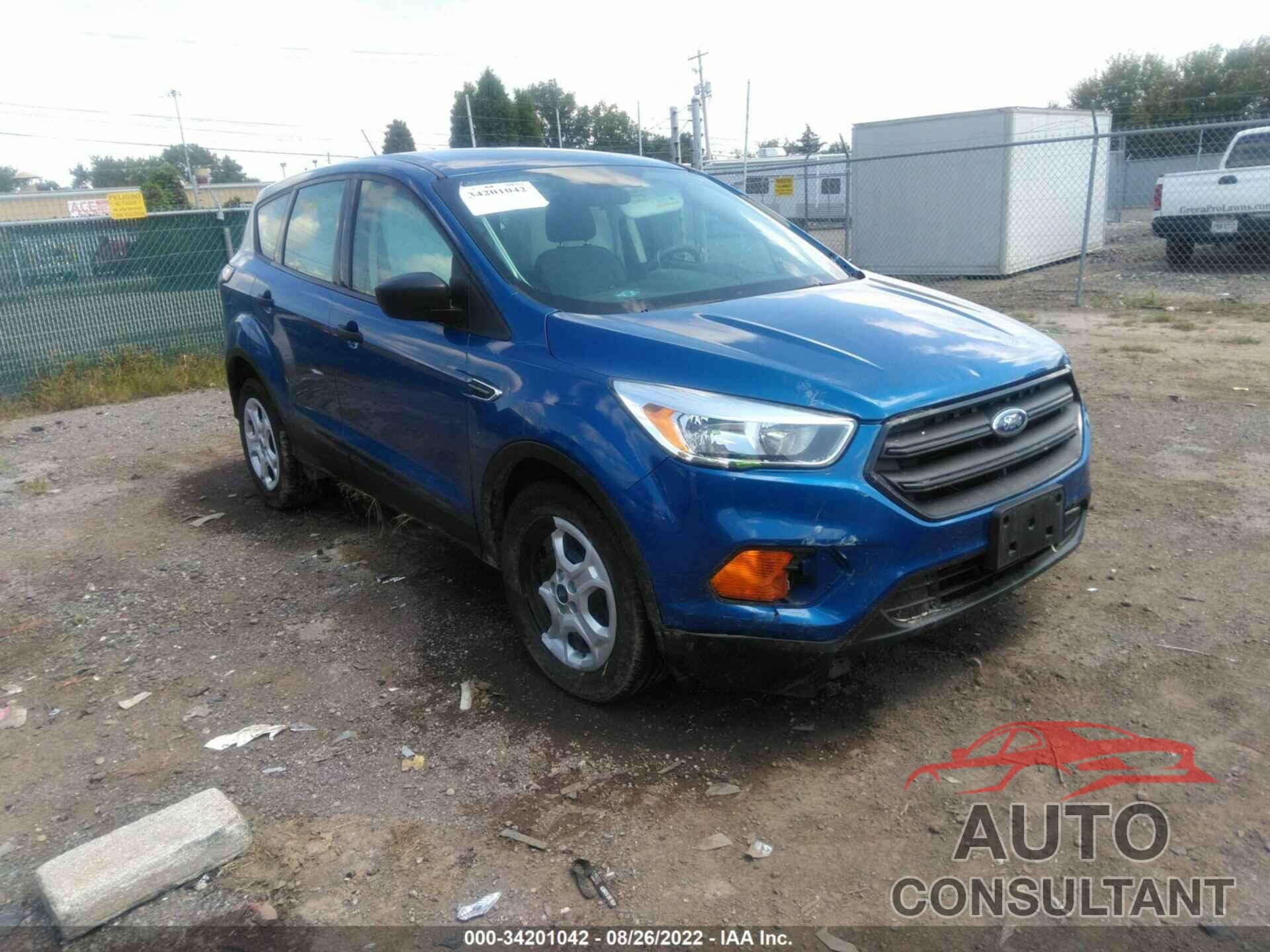 FORD ESCAPE 2017 - 1FMCU0F71HUA21705
