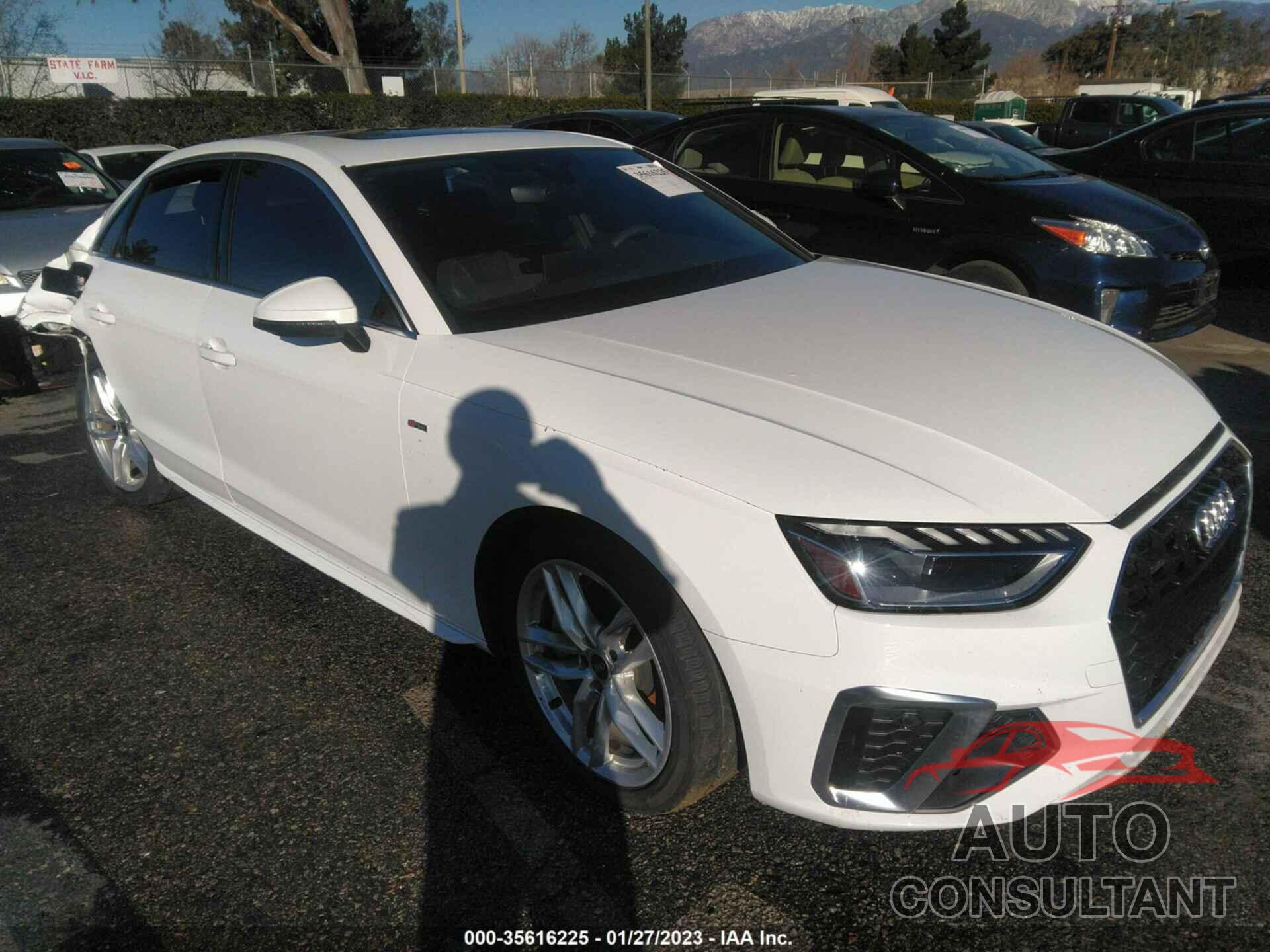 AUDI A4 SEDAN 2022 - WAUEAAF45NN012137