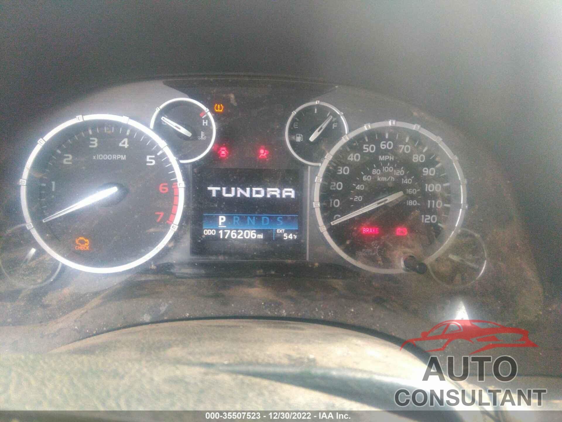 TOYOTA TUNDRA 4WD 2017 - 5TFUW5F11HX639150