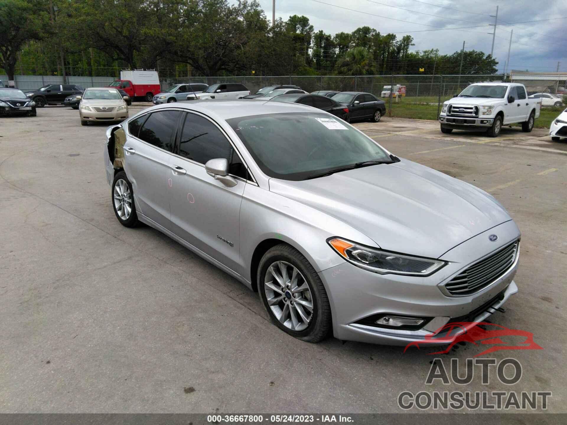 FORD FUSION 2017 - 3FA6P0LU9HR250357